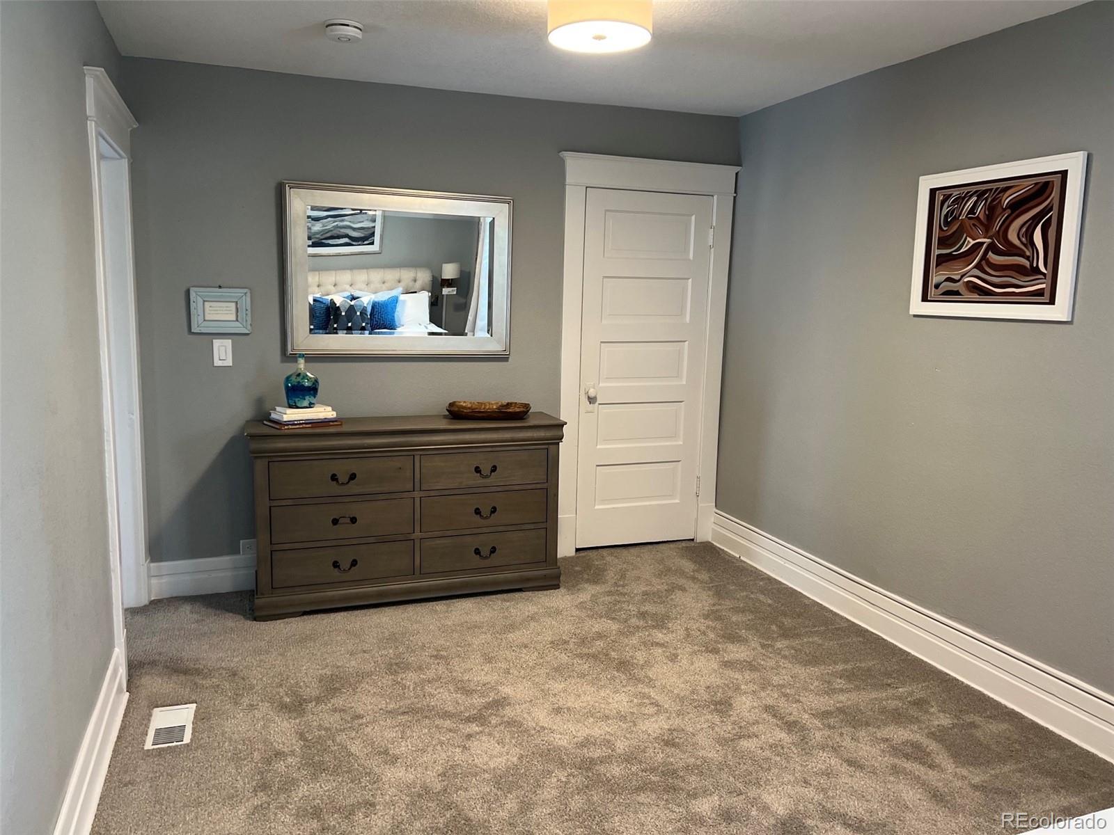 357 S Downing Street