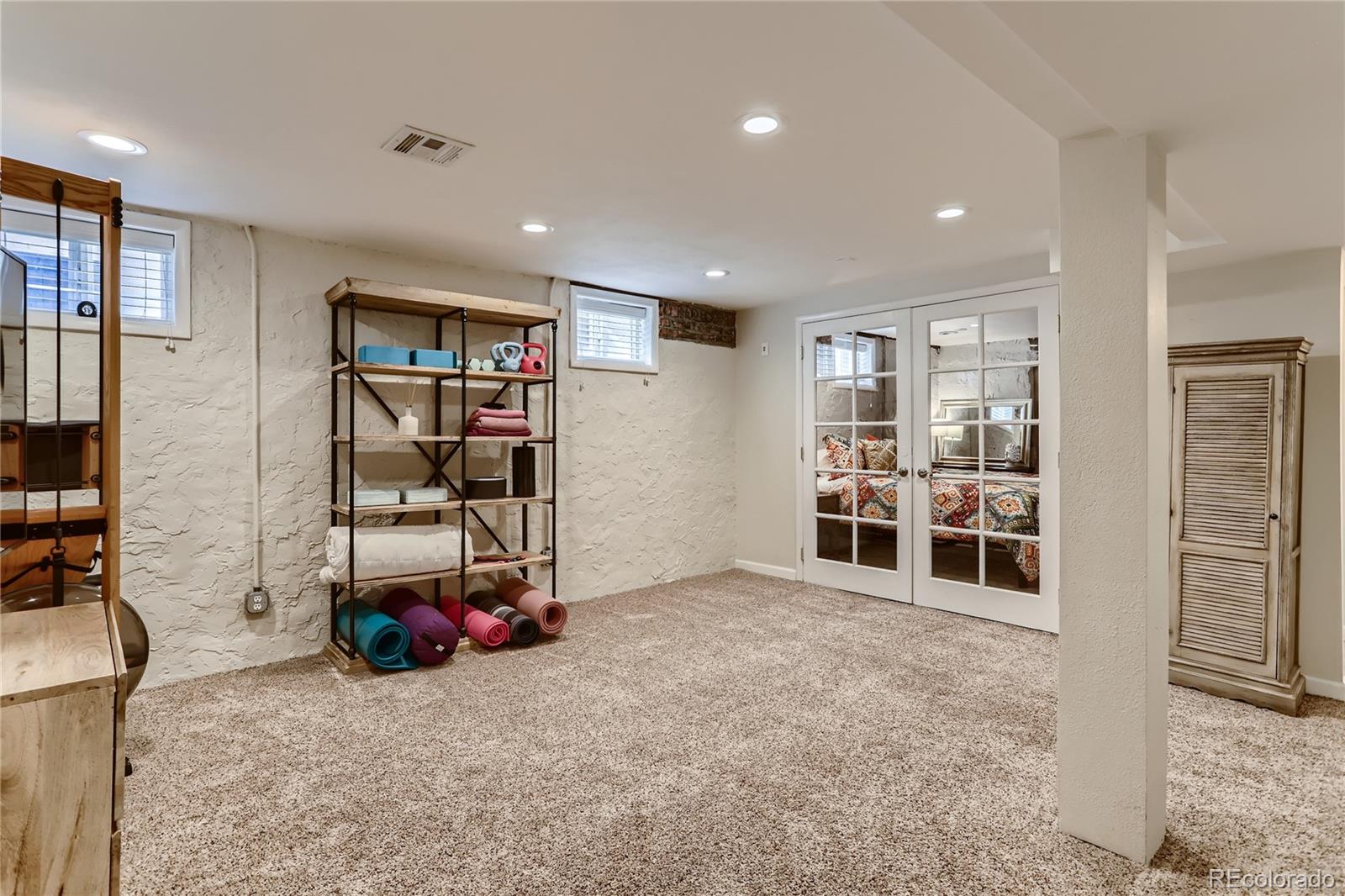 357 S Downing Street