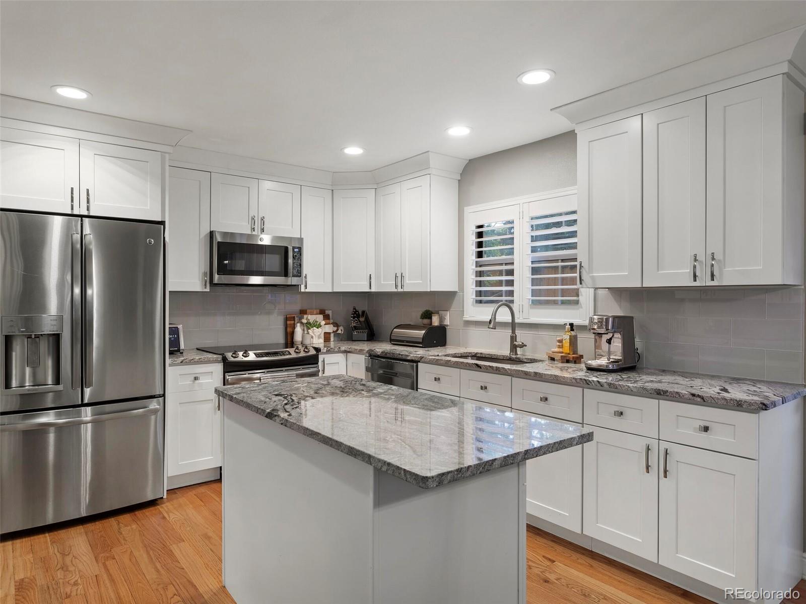 6230 E Long Circle S