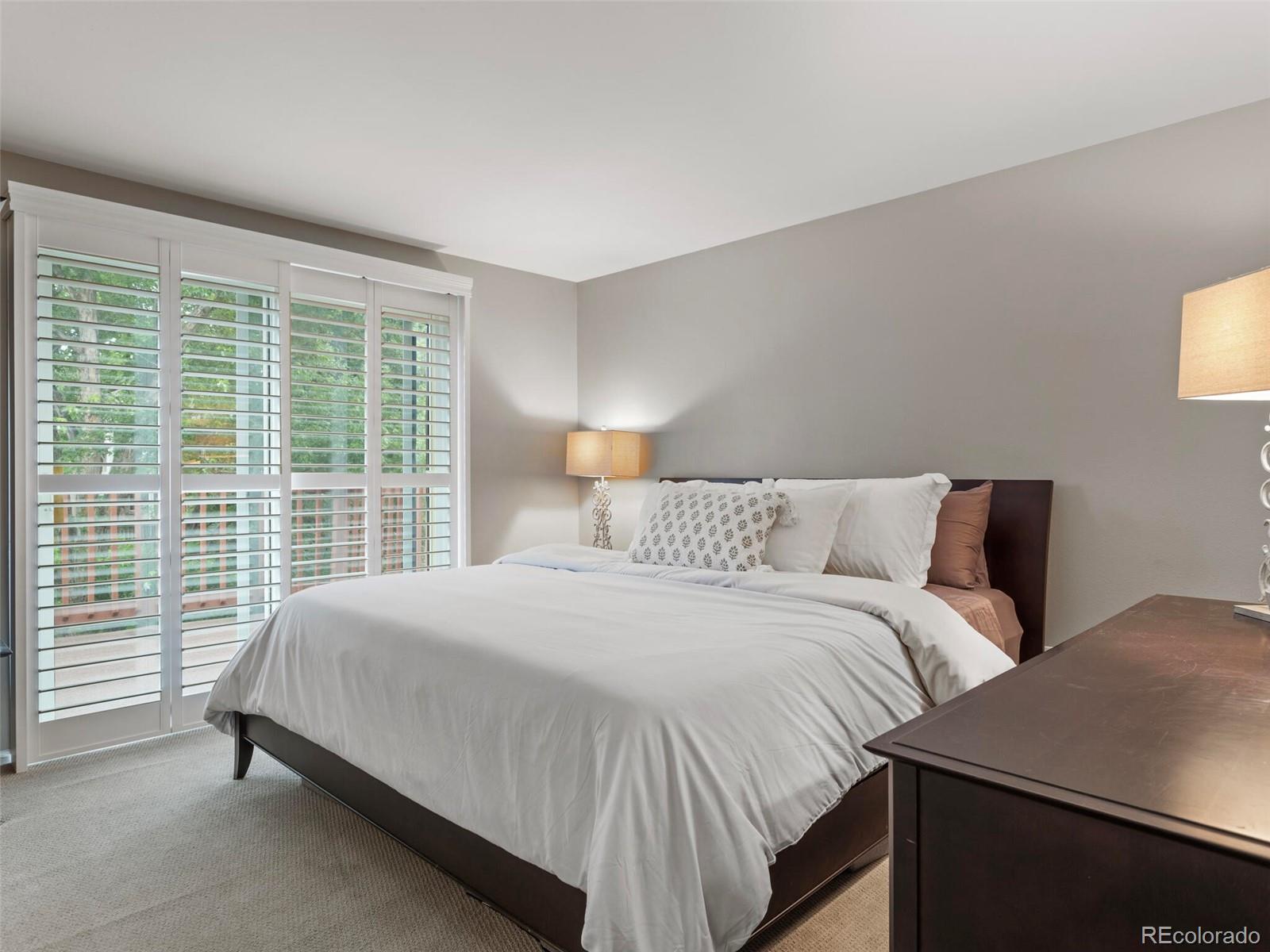 6230 E Long Circle S