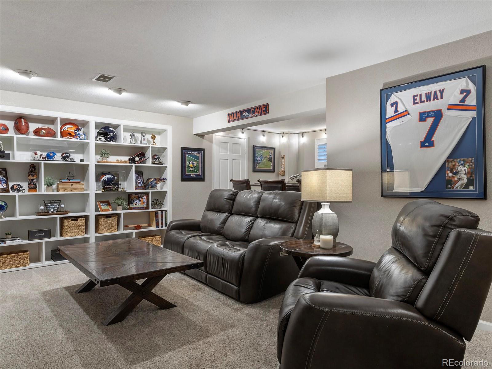 6230 E Long Circle S