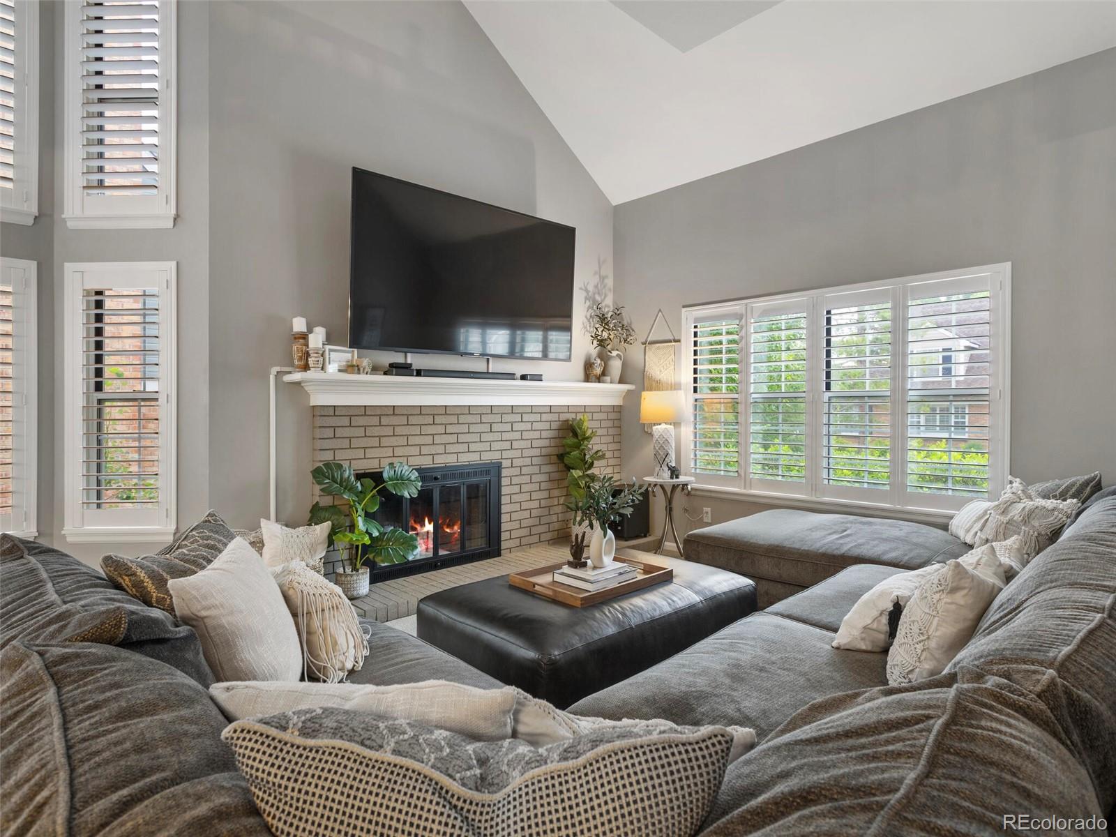 6230 E Long Circle S