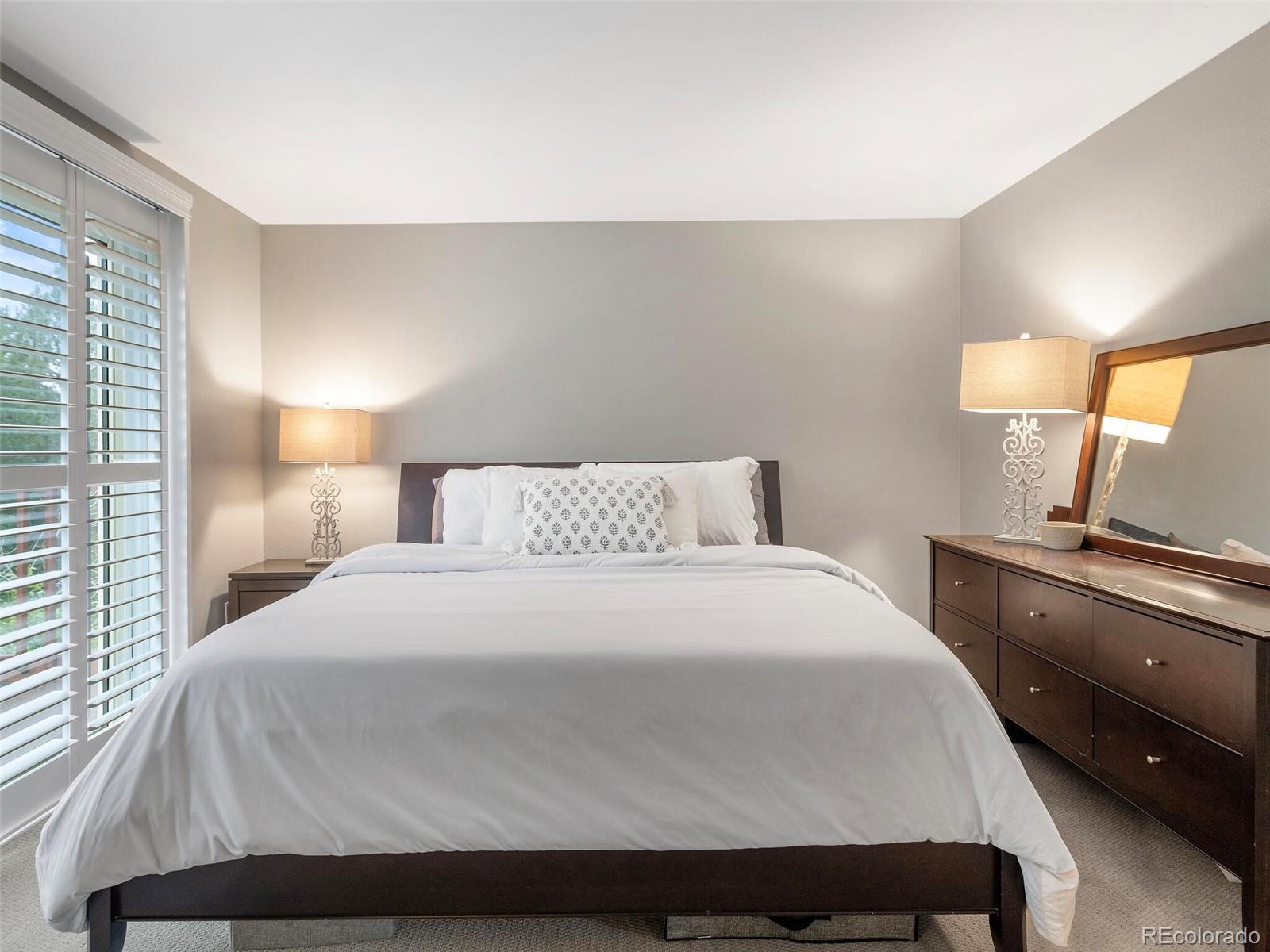 6230 E Long Circle S