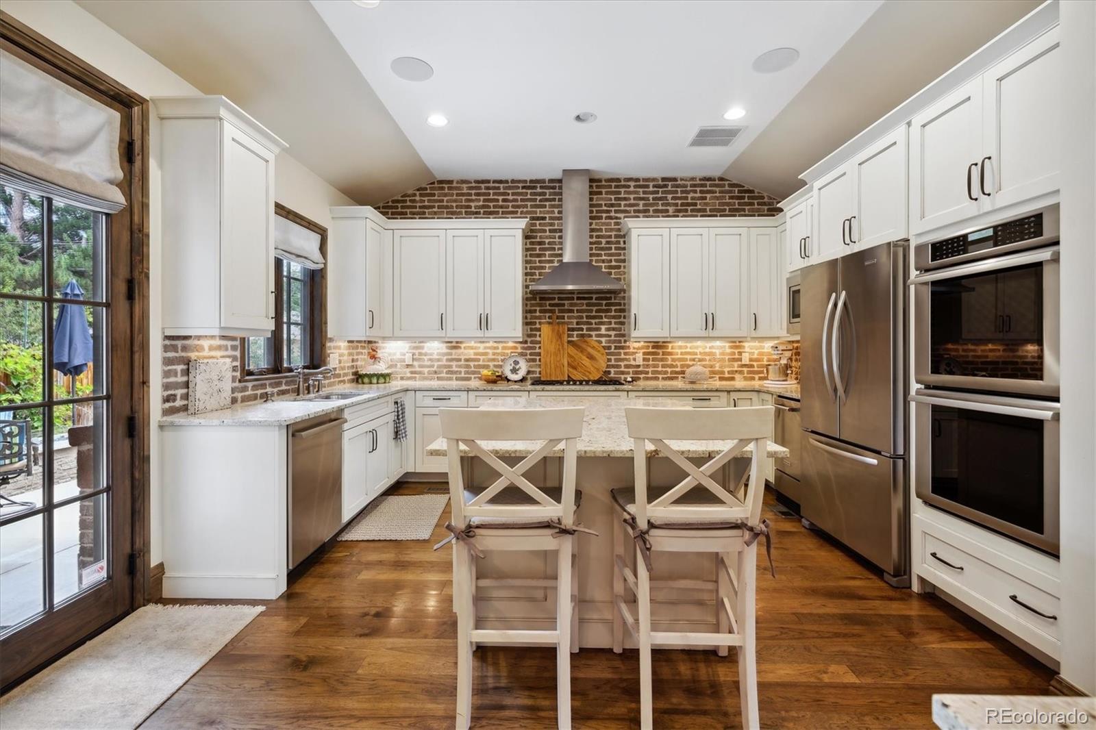 1124 S Saint Paul Street