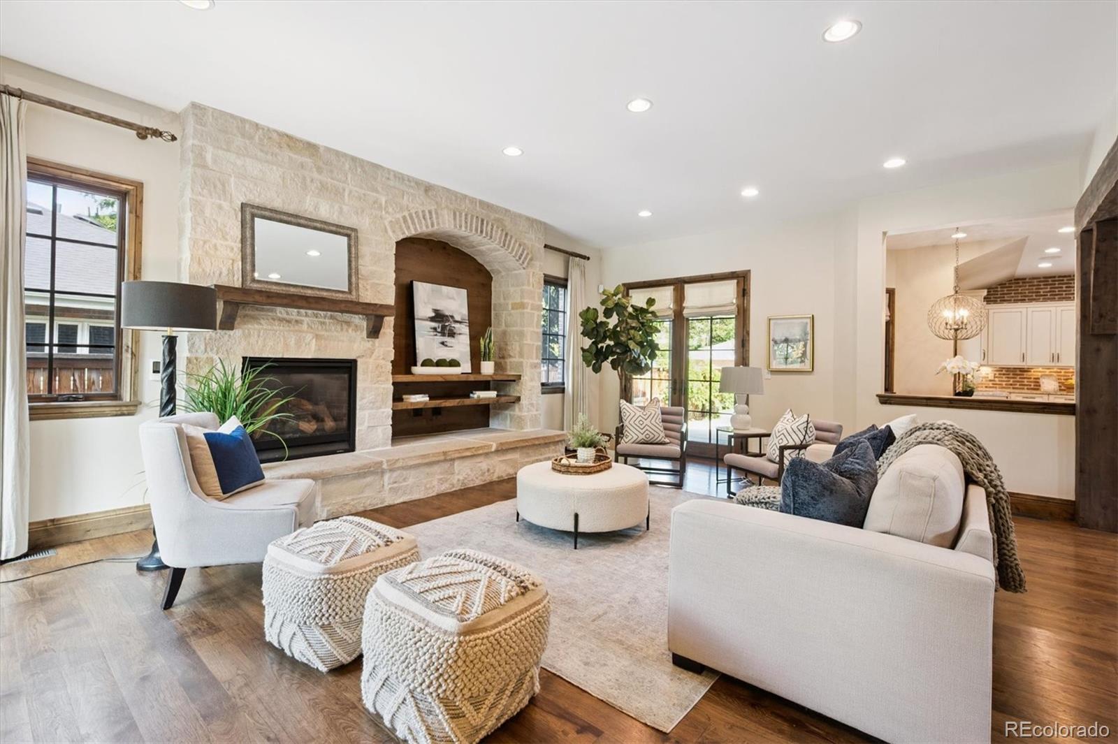 1124 S Saint Paul Street