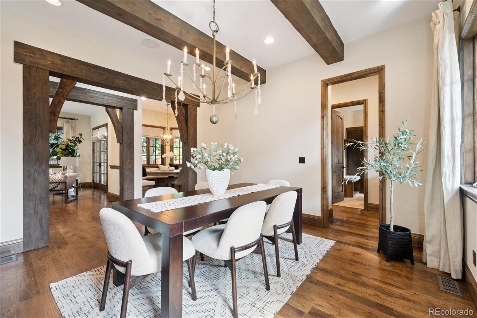 1124 S Saint Paul Street