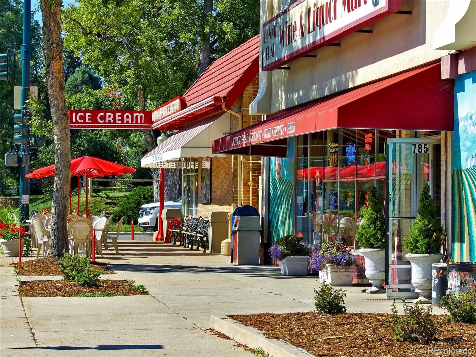 1124 S Saint Paul Street