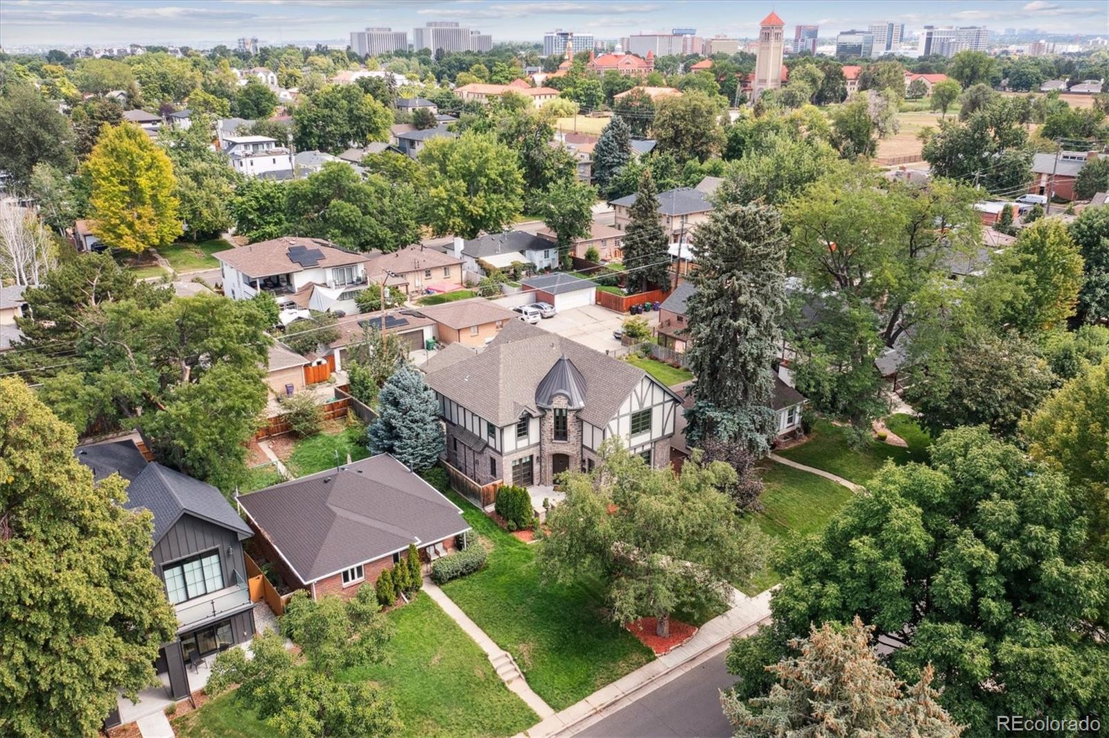 1124 S Saint Paul Street