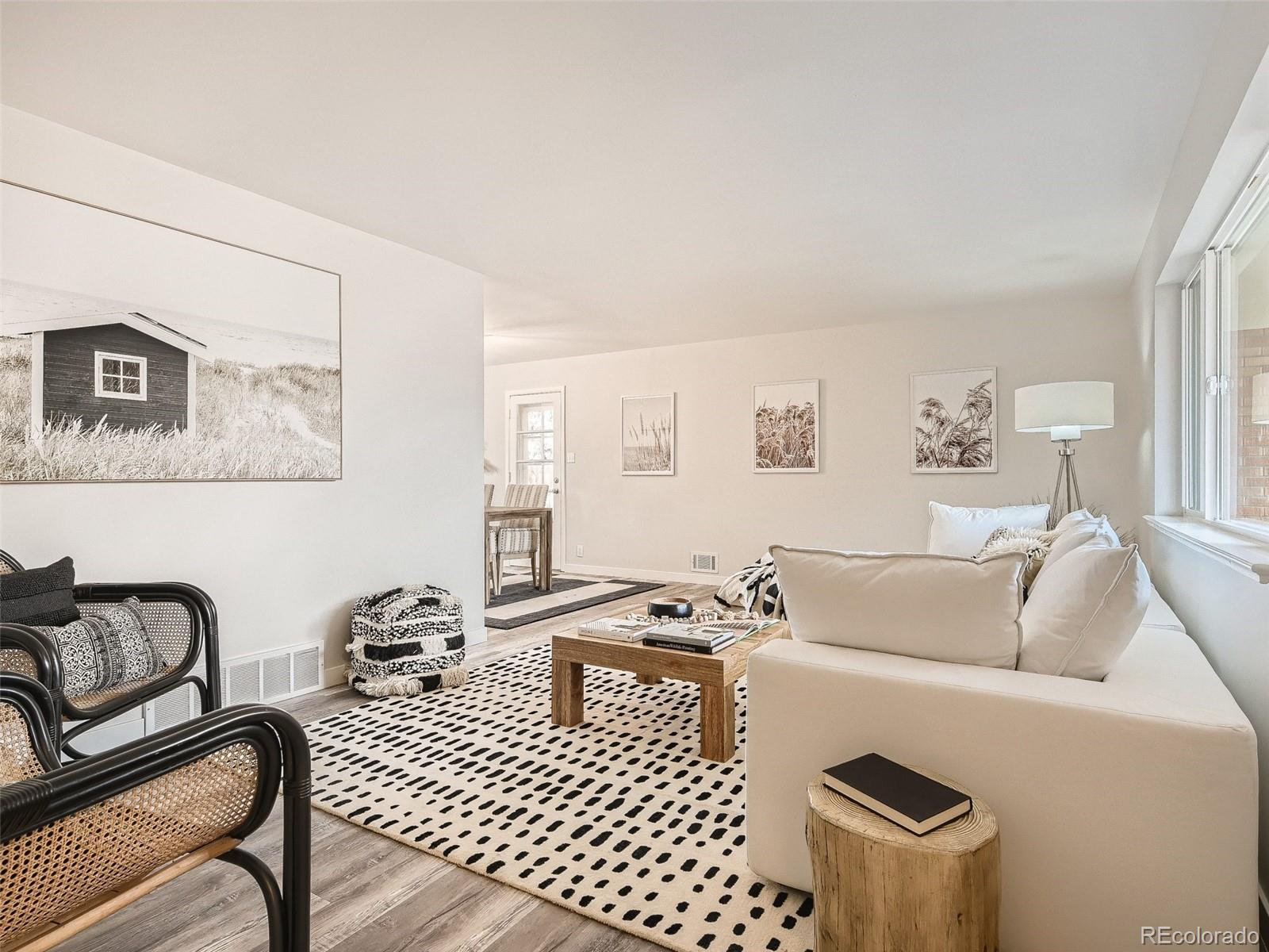 633 W Longview Avenue