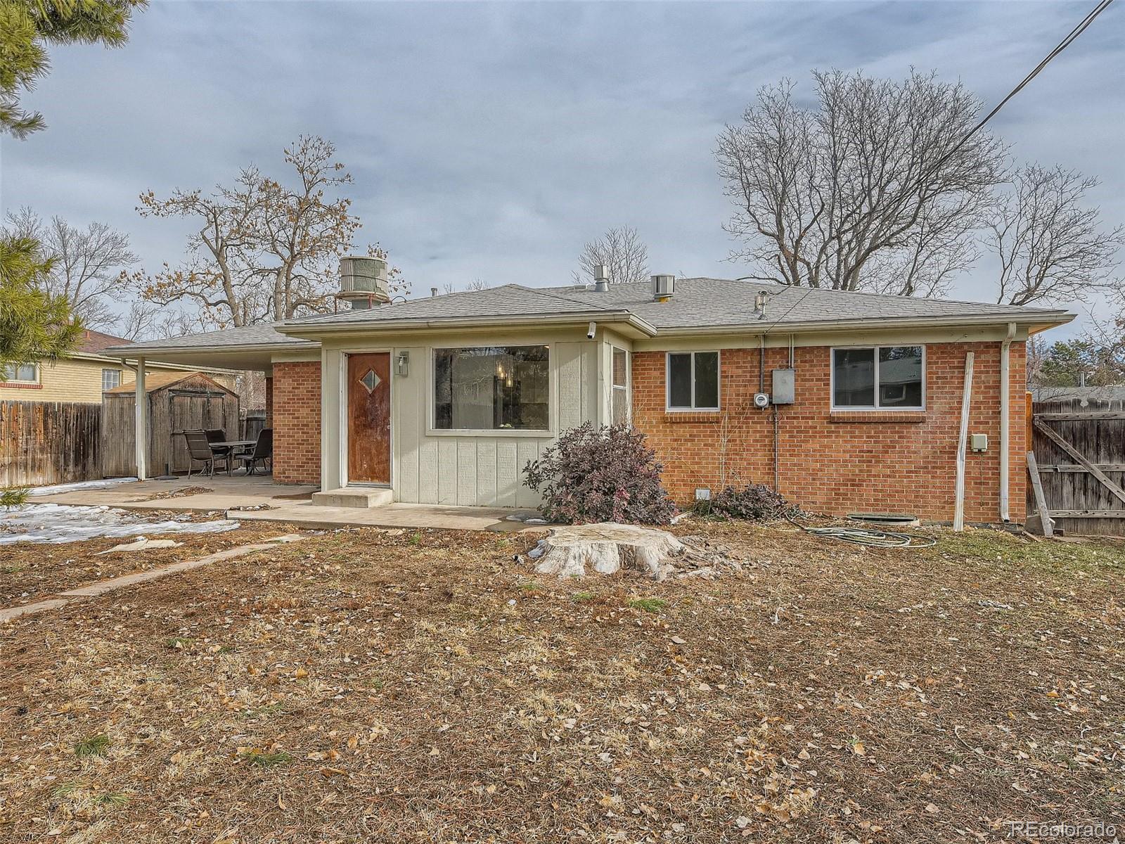 633 W Longview Avenue