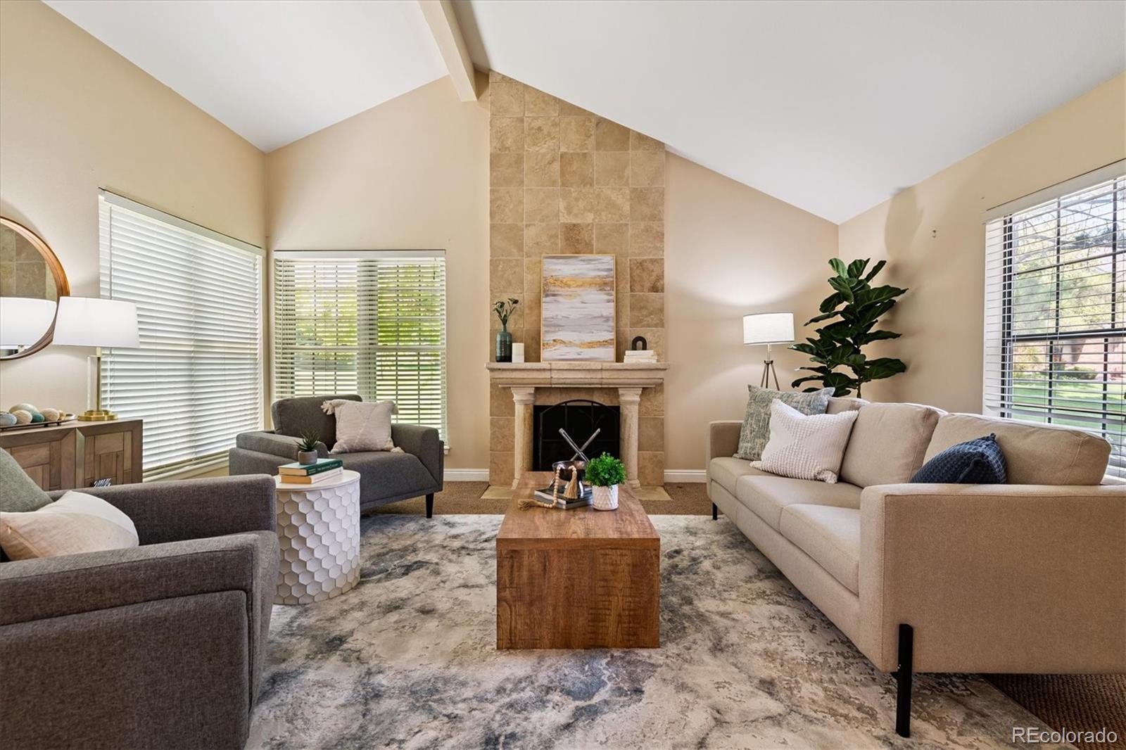 7976 E Phillips Circle