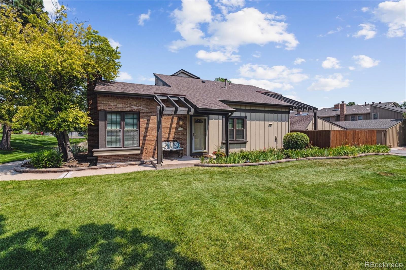 7976 E Phillips Circle