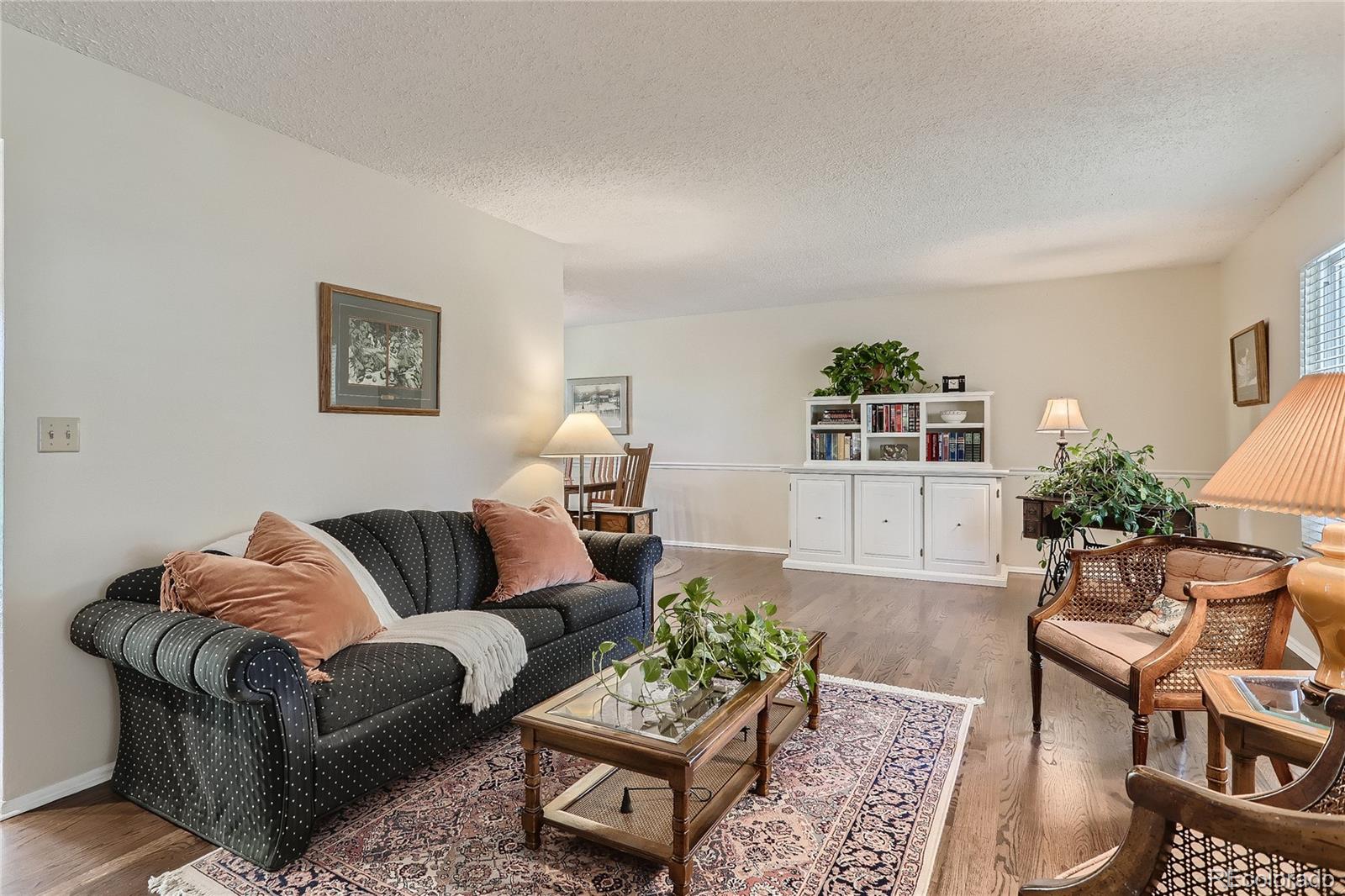 7048 S Fairfax Street