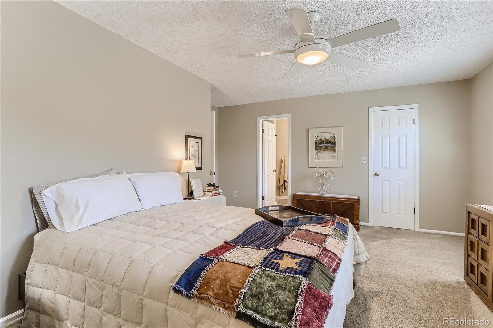 7048 S Fairfax Street