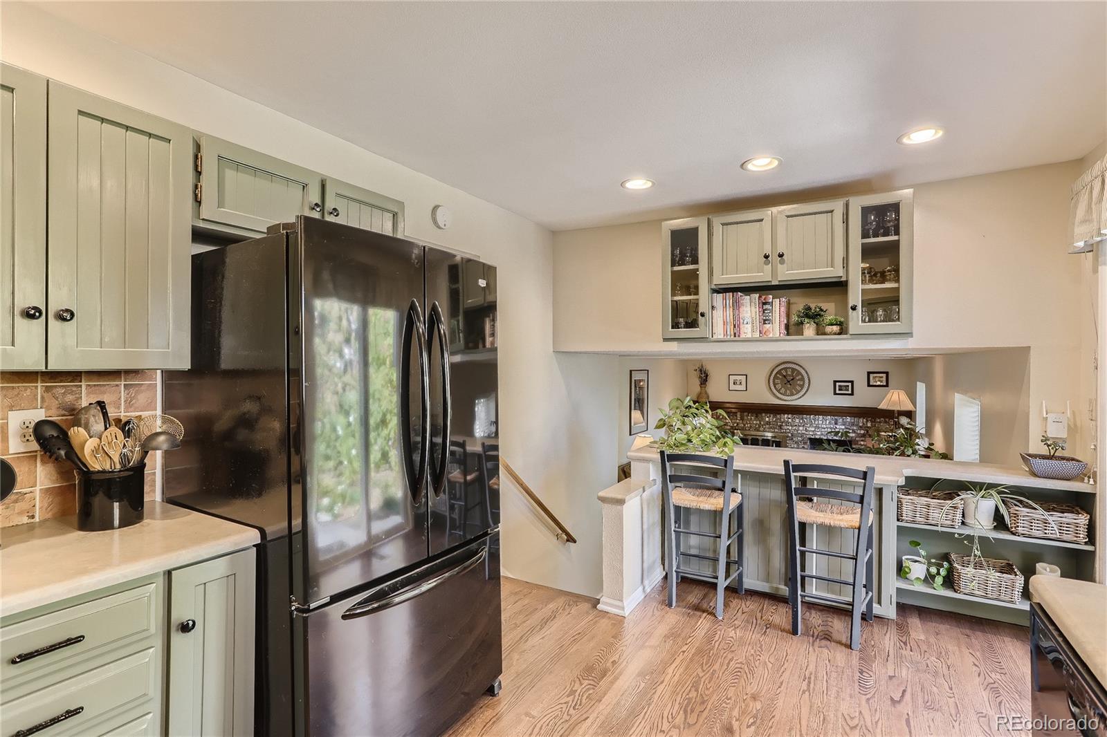 7048 S Fairfax Street