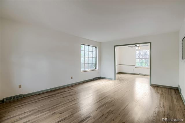 3320 S Locust Street