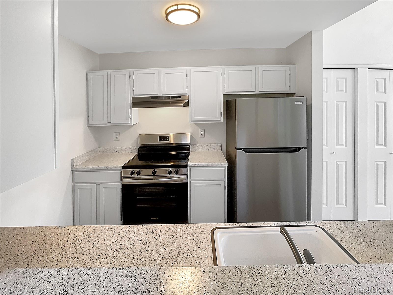 6731 S Ivy Way Unit: B4