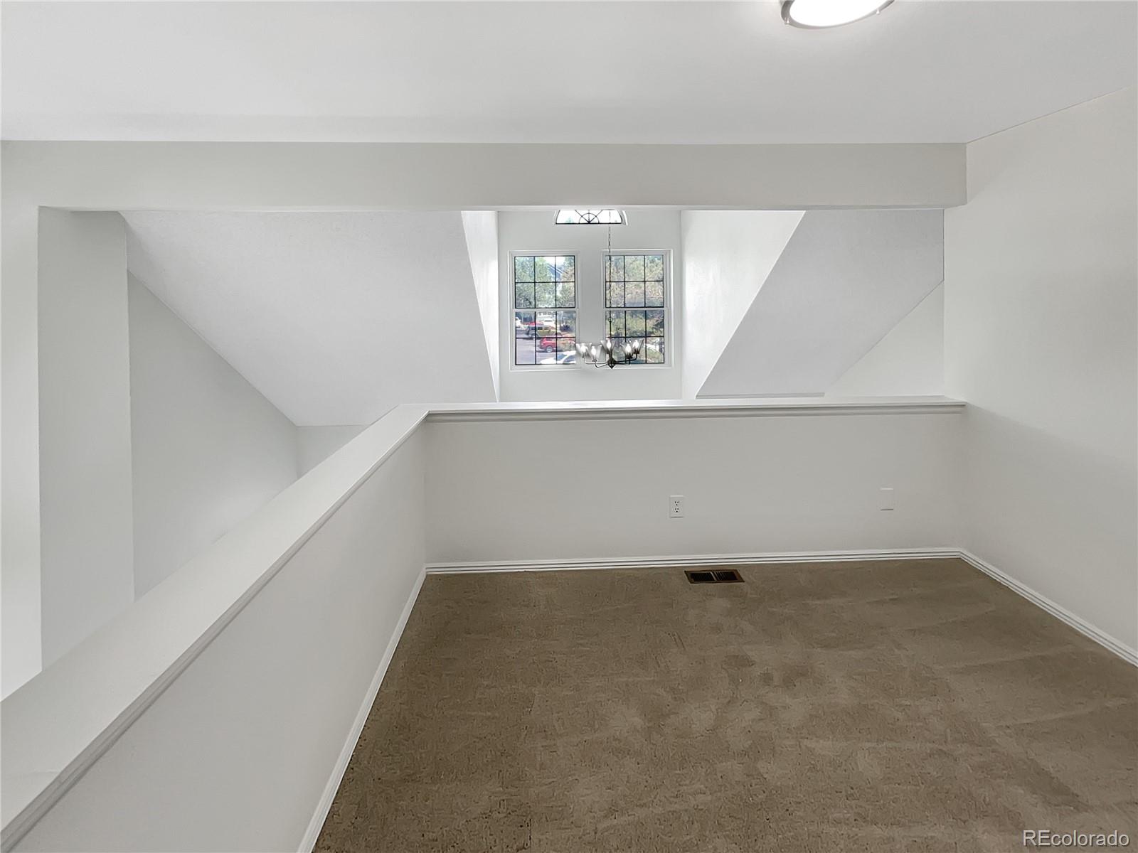 6731 S Ivy Way Unit: B4