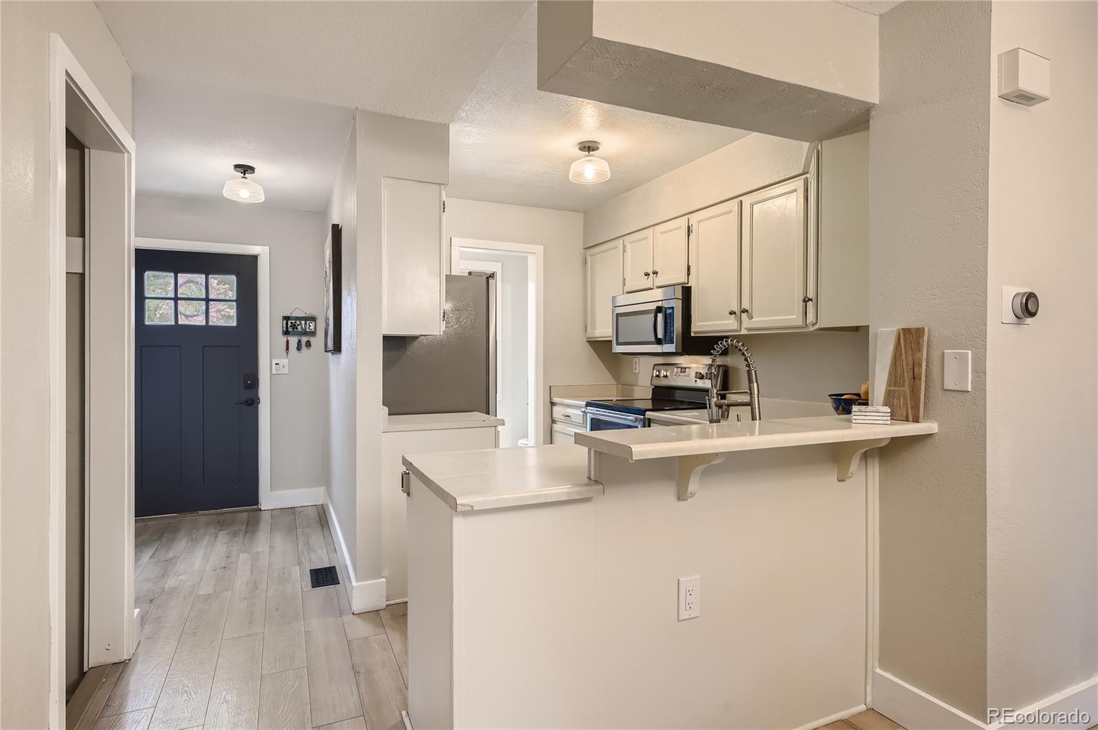 8104 S Fillmore Circle