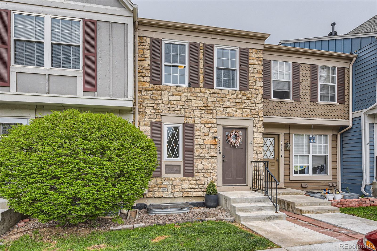 8104 S Fillmore Circle