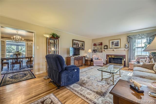 13 Wedge Way