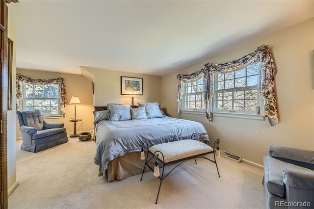13 Wedge Way