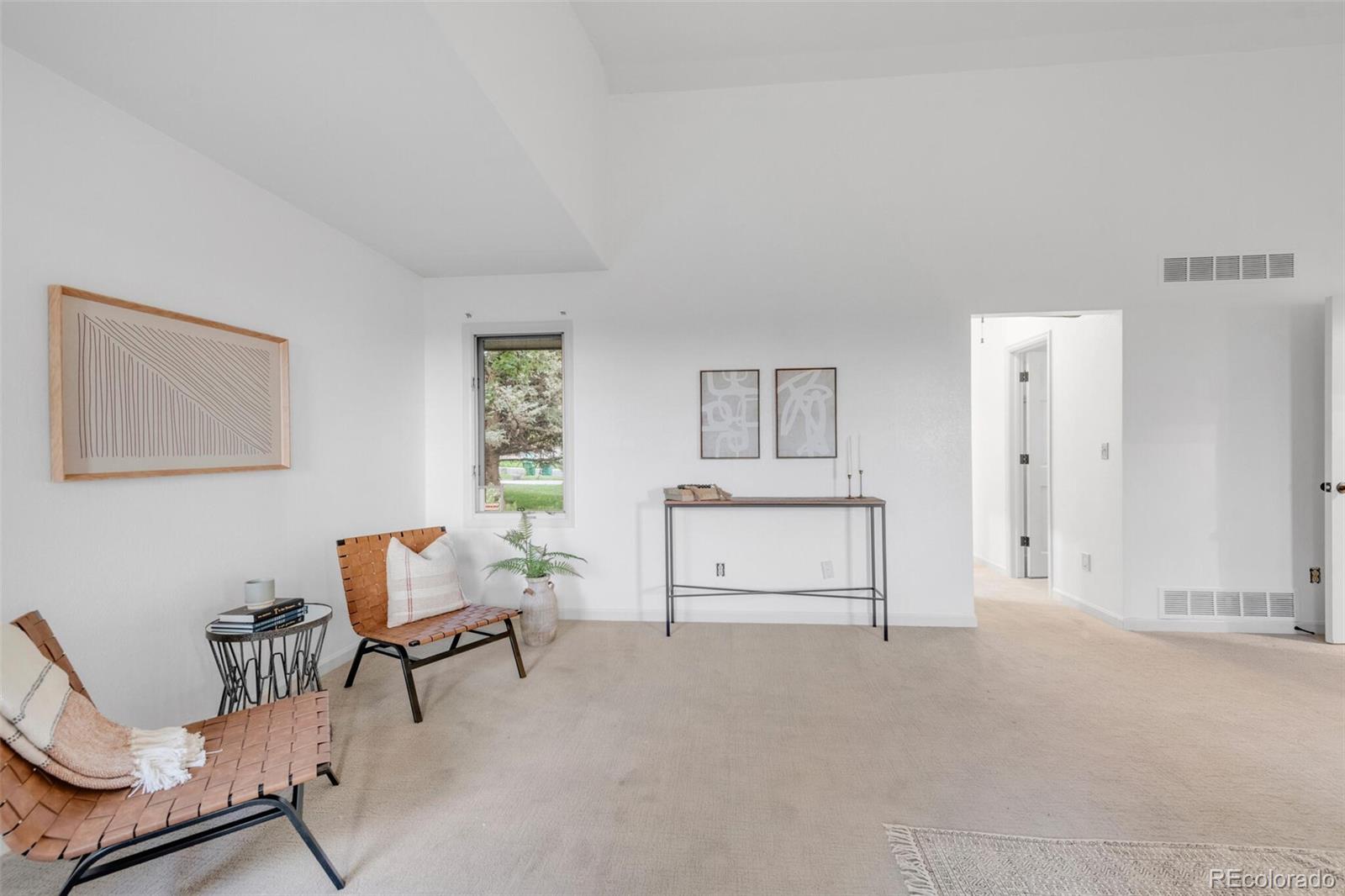 35 Falcon Hills Drive