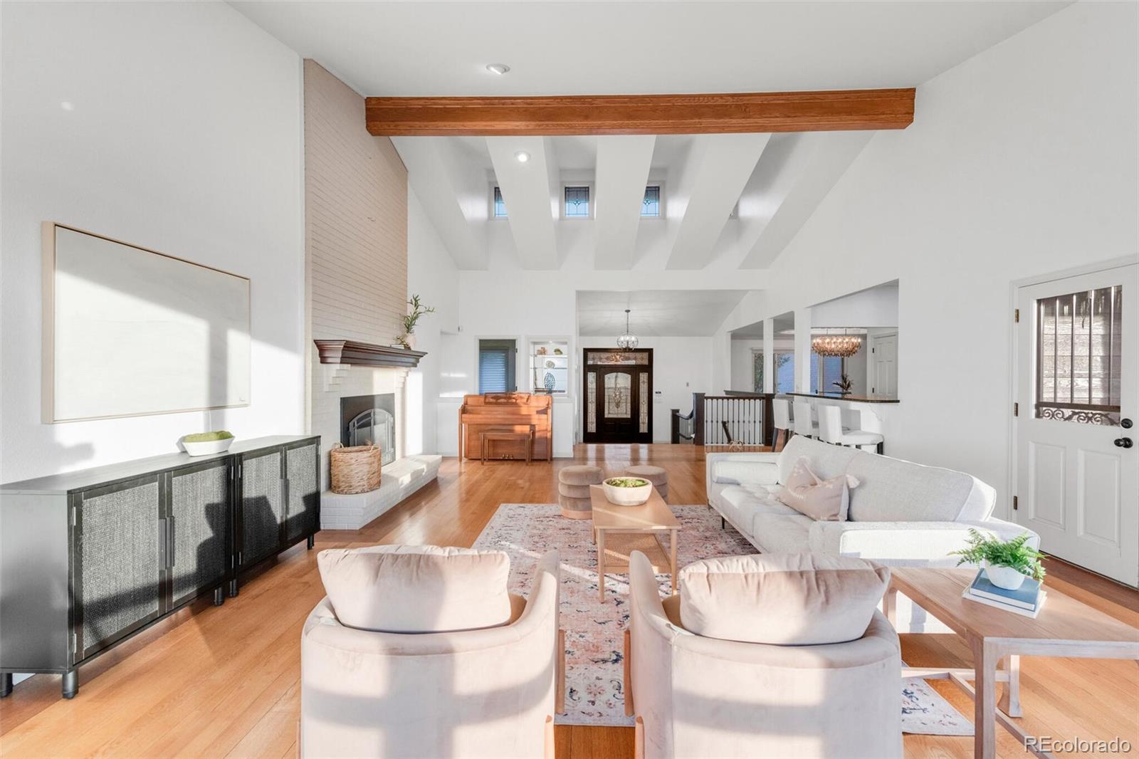 35 Falcon Hills Drive