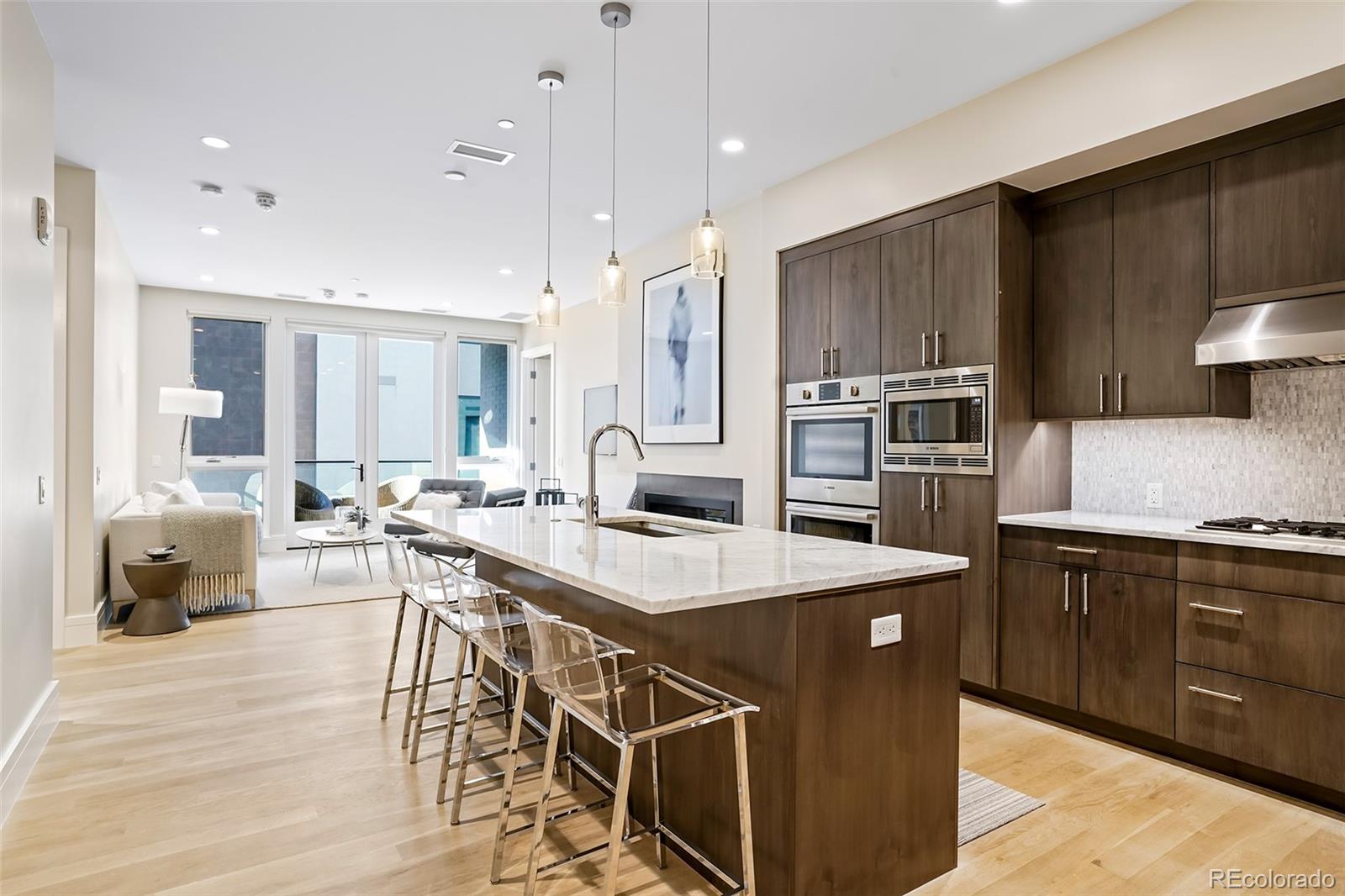 250 Columbine Street Unit: 307