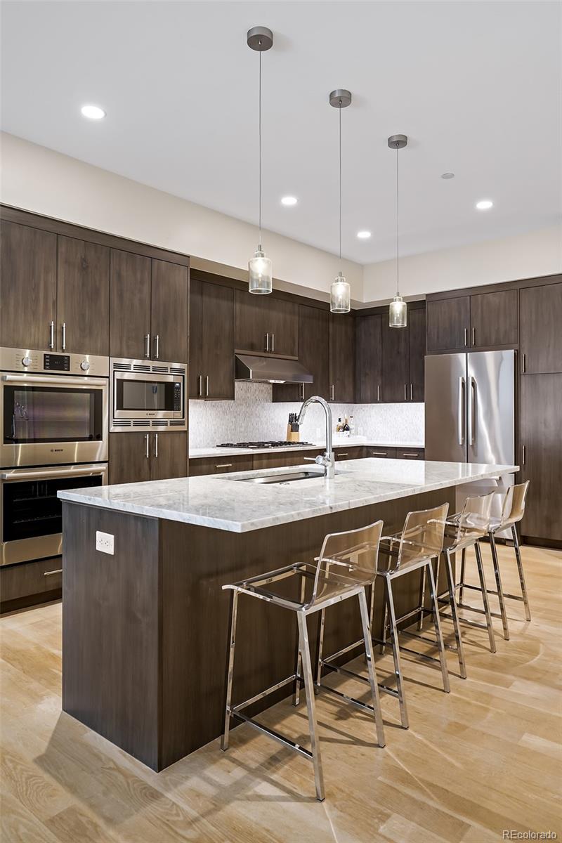 250 Columbine Street Unit: 307