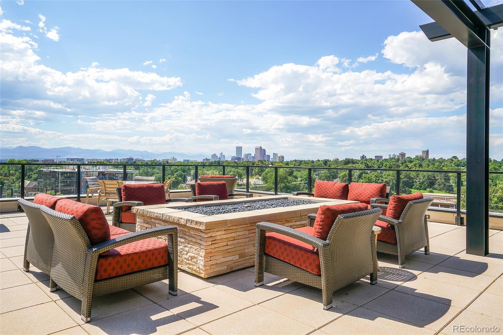 250 Columbine Street Unit: 307