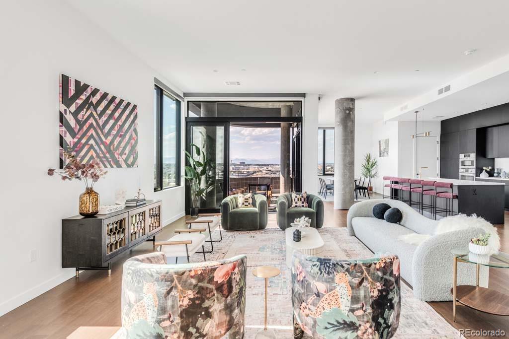 3520 Chestnut Place Unit: PH-1201