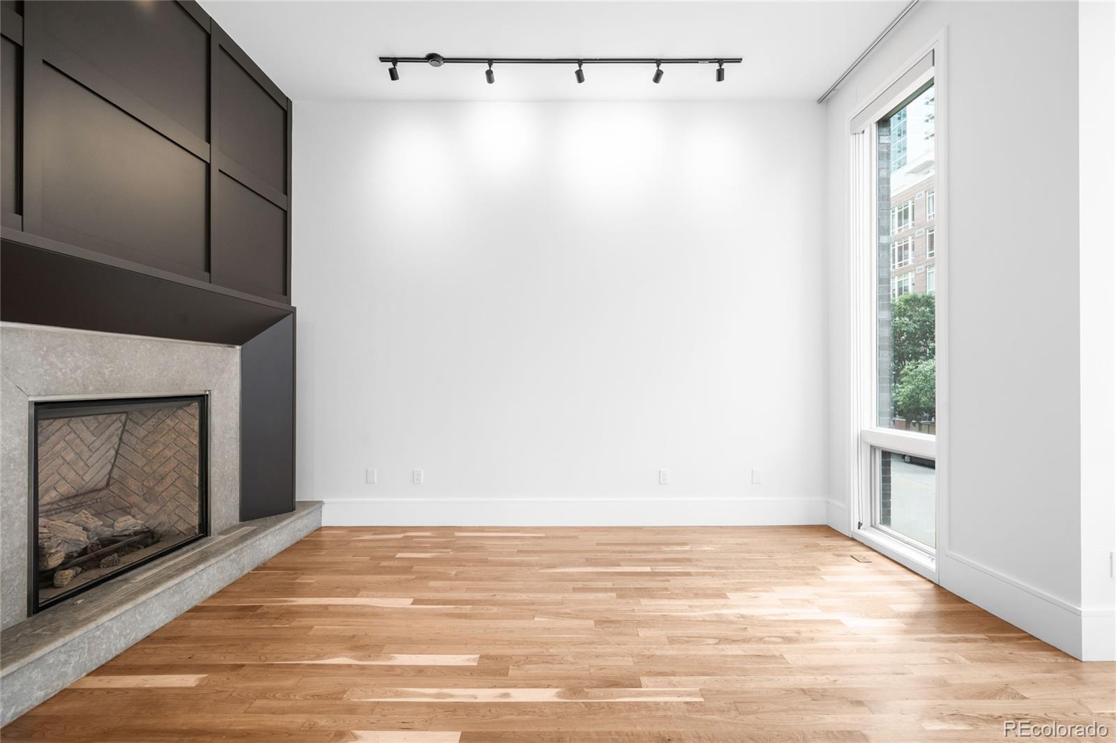 2133 18th Street Unit: RL
