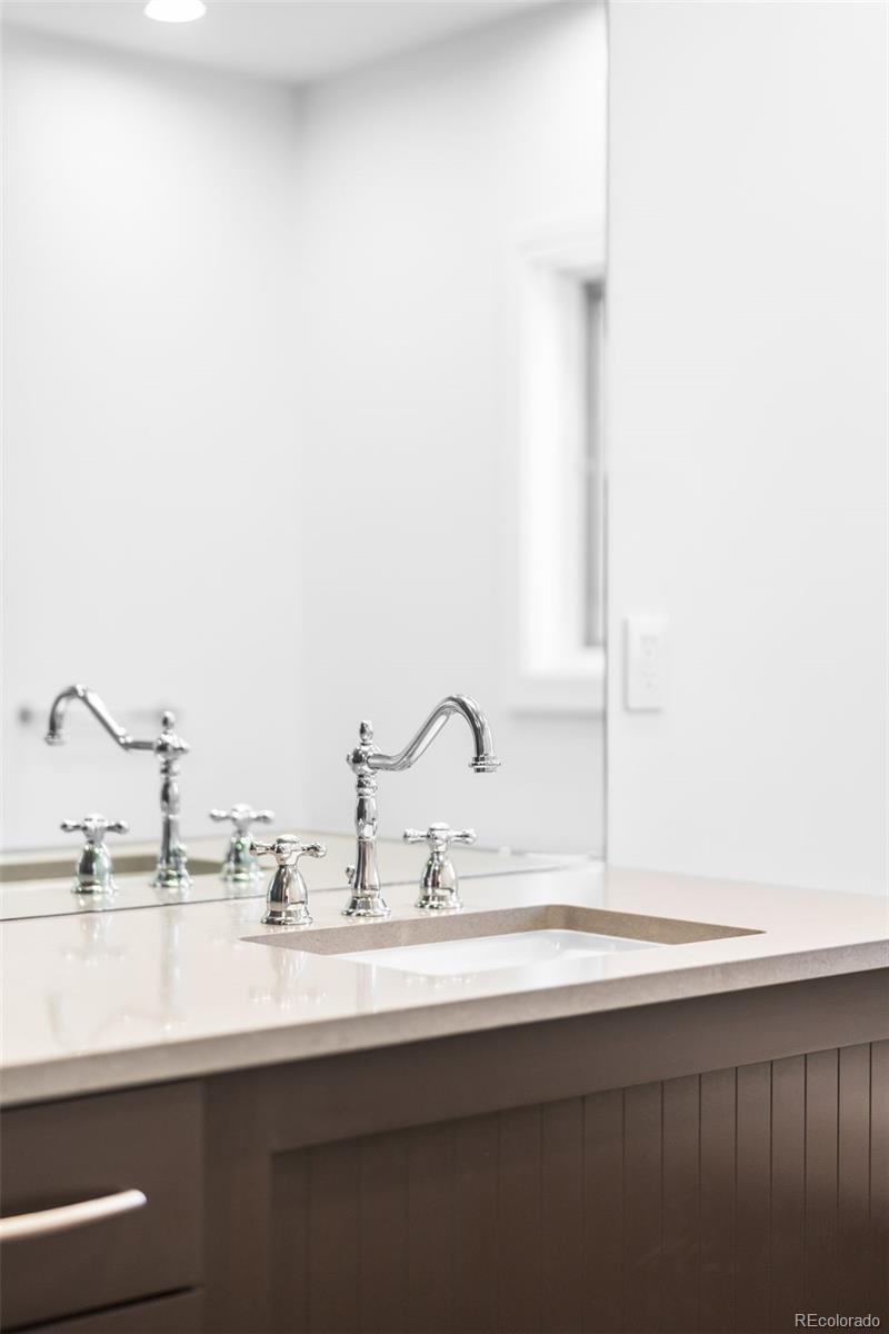 2133 18th Street Unit: RL