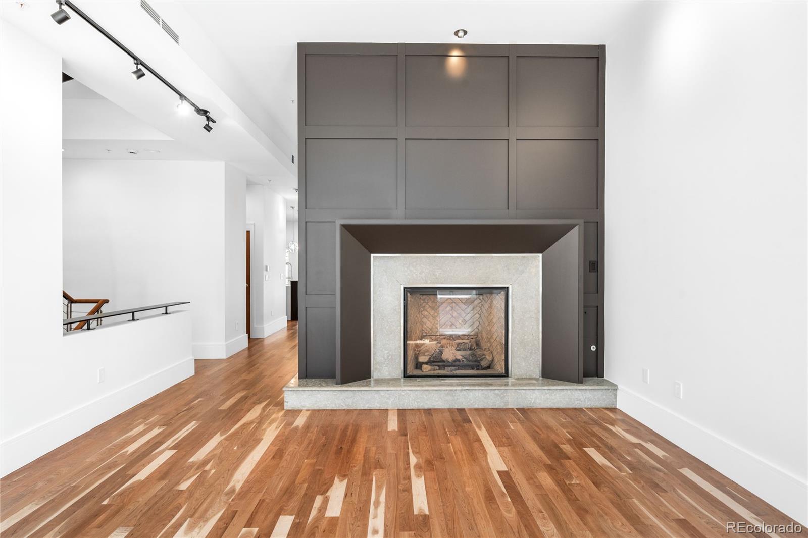2133 18th Street Unit: RL