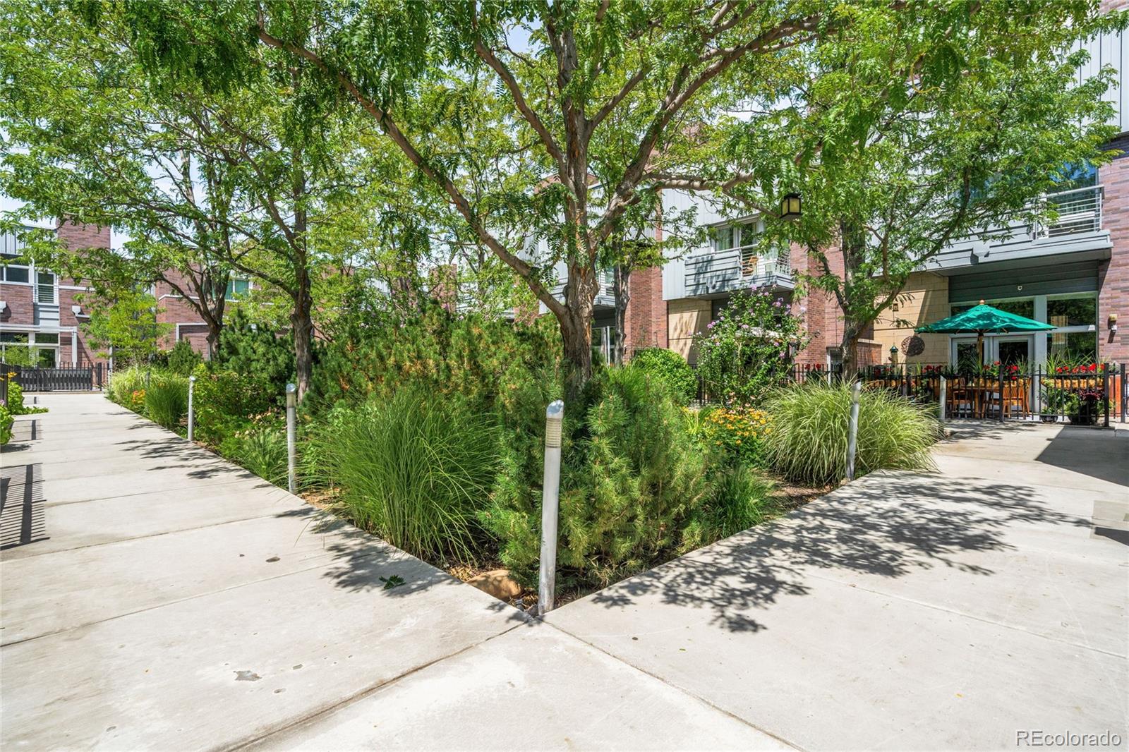 2133 18th Street Unit: RL