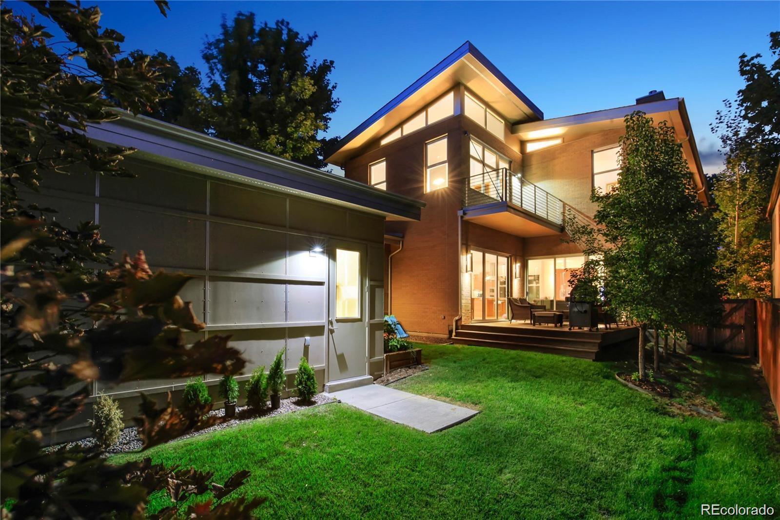947 S Gilpin Street Unit: R