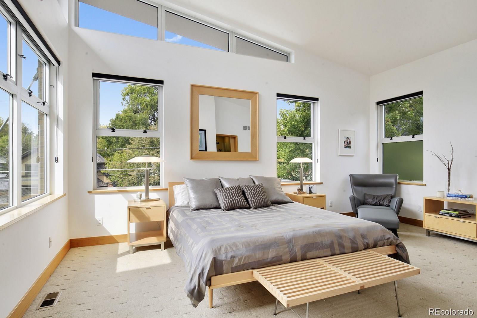 947 S Gilpin Street Unit: R