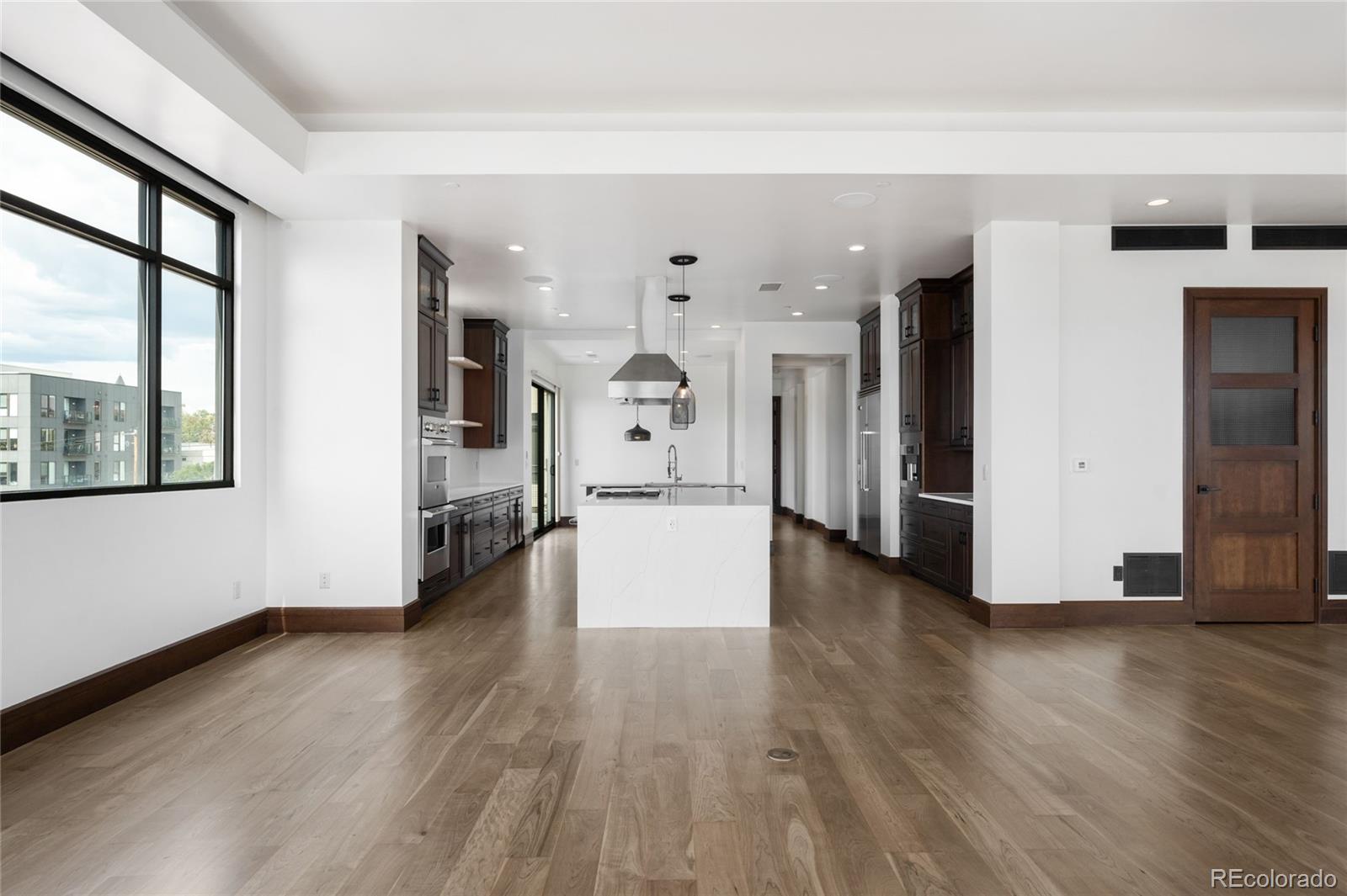 1665 Central Unit: 601-PH