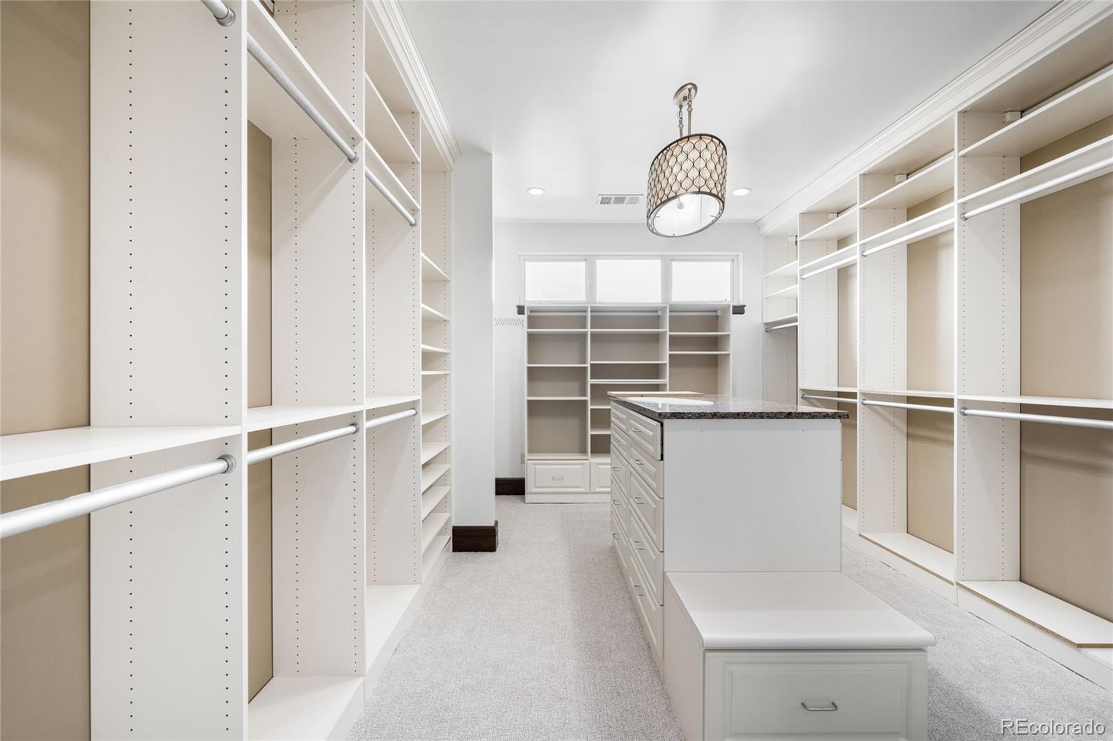 1665 Central Unit: 601-PH