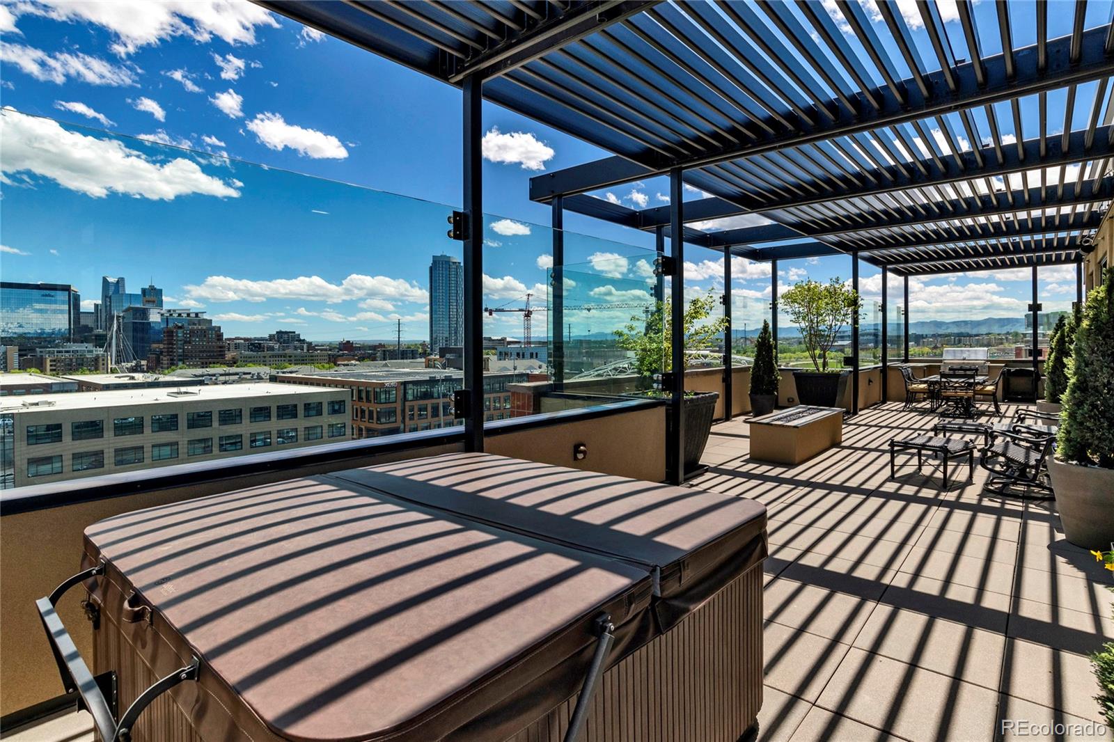 1665 Central Unit: 601-PH