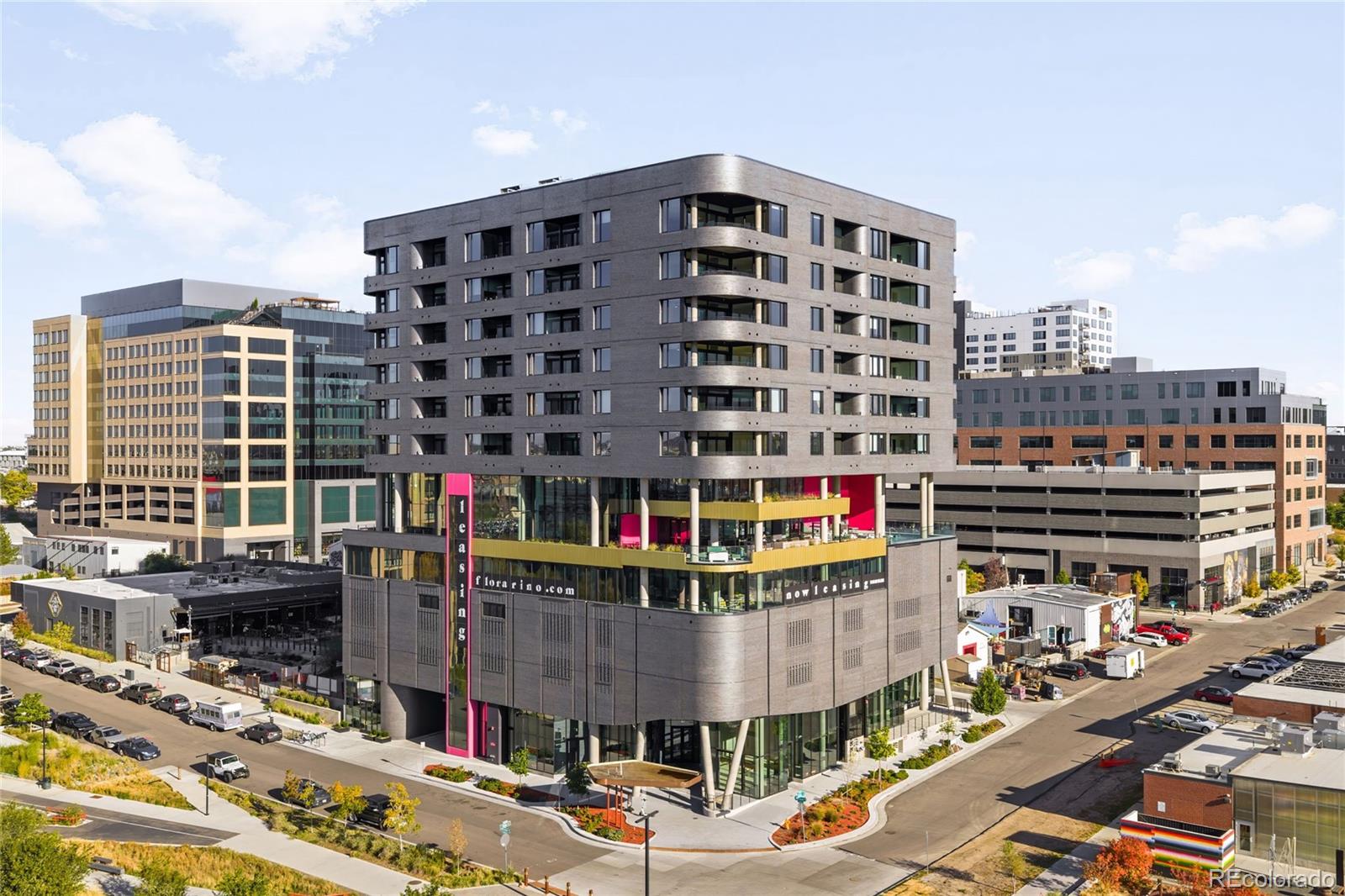 3520 Chestnut Place Unit: PH-1207