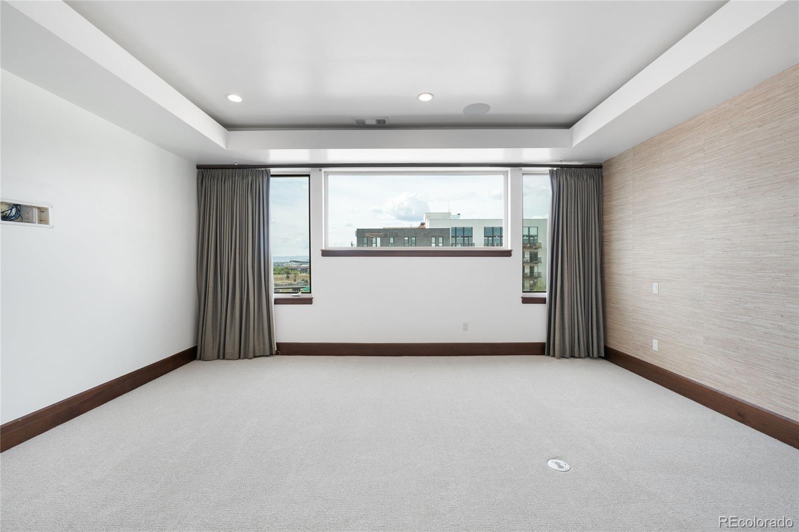 1665 Central Unit: 601-R