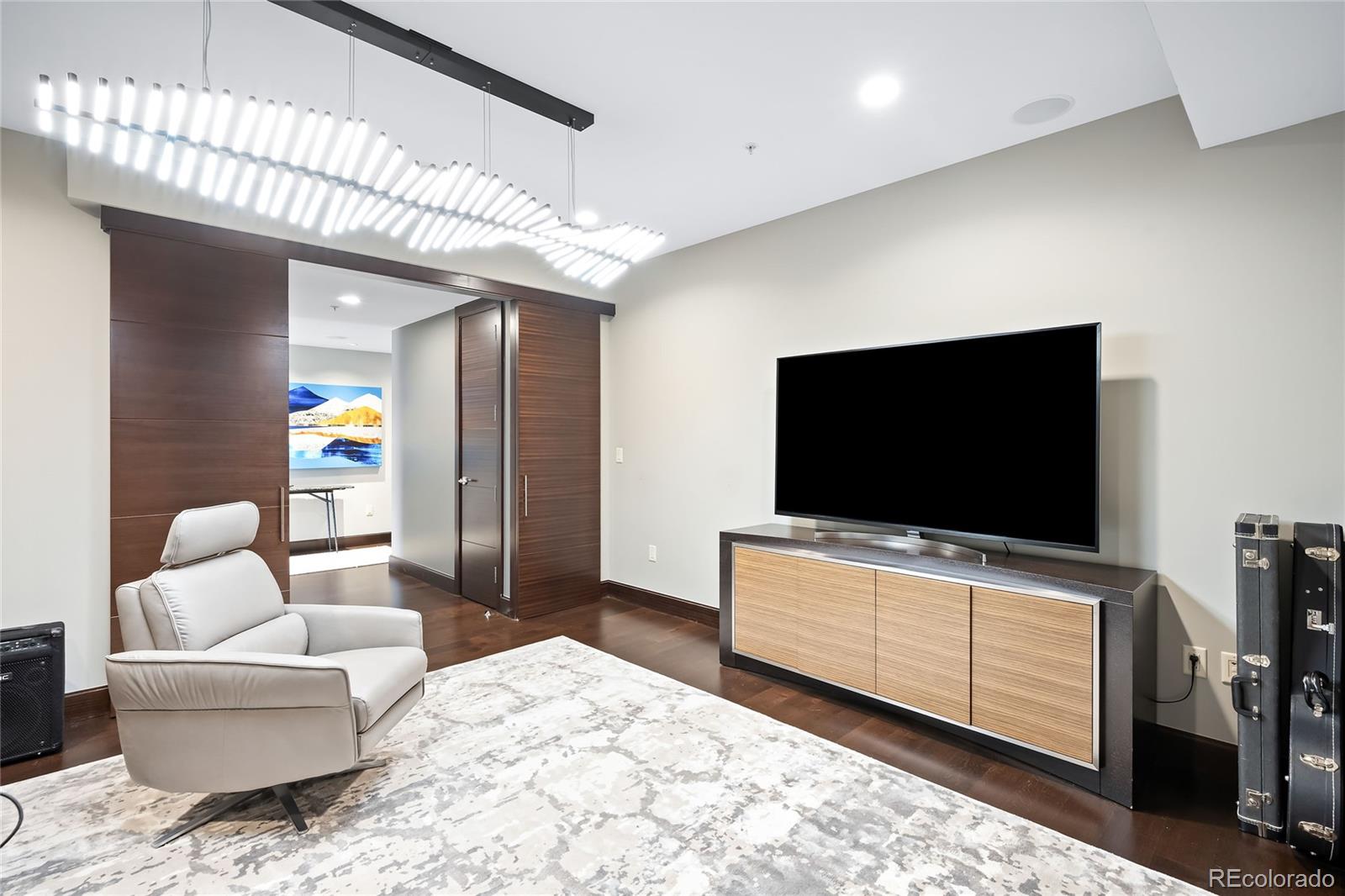 1133 14th Street Unit: 2100