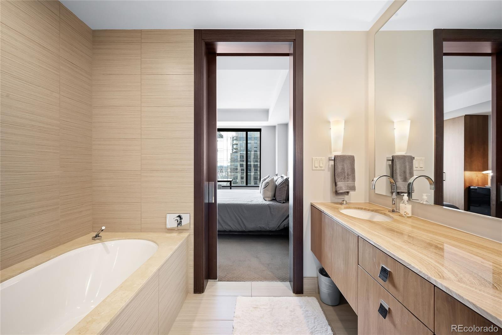 1133 14th Street Unit: 2100