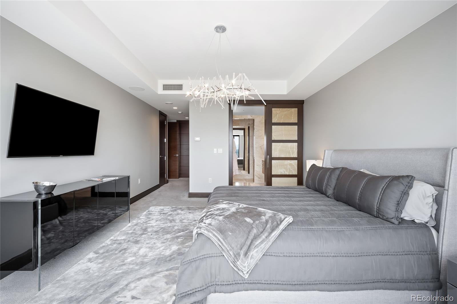 1133 14th Street Unit: 2100