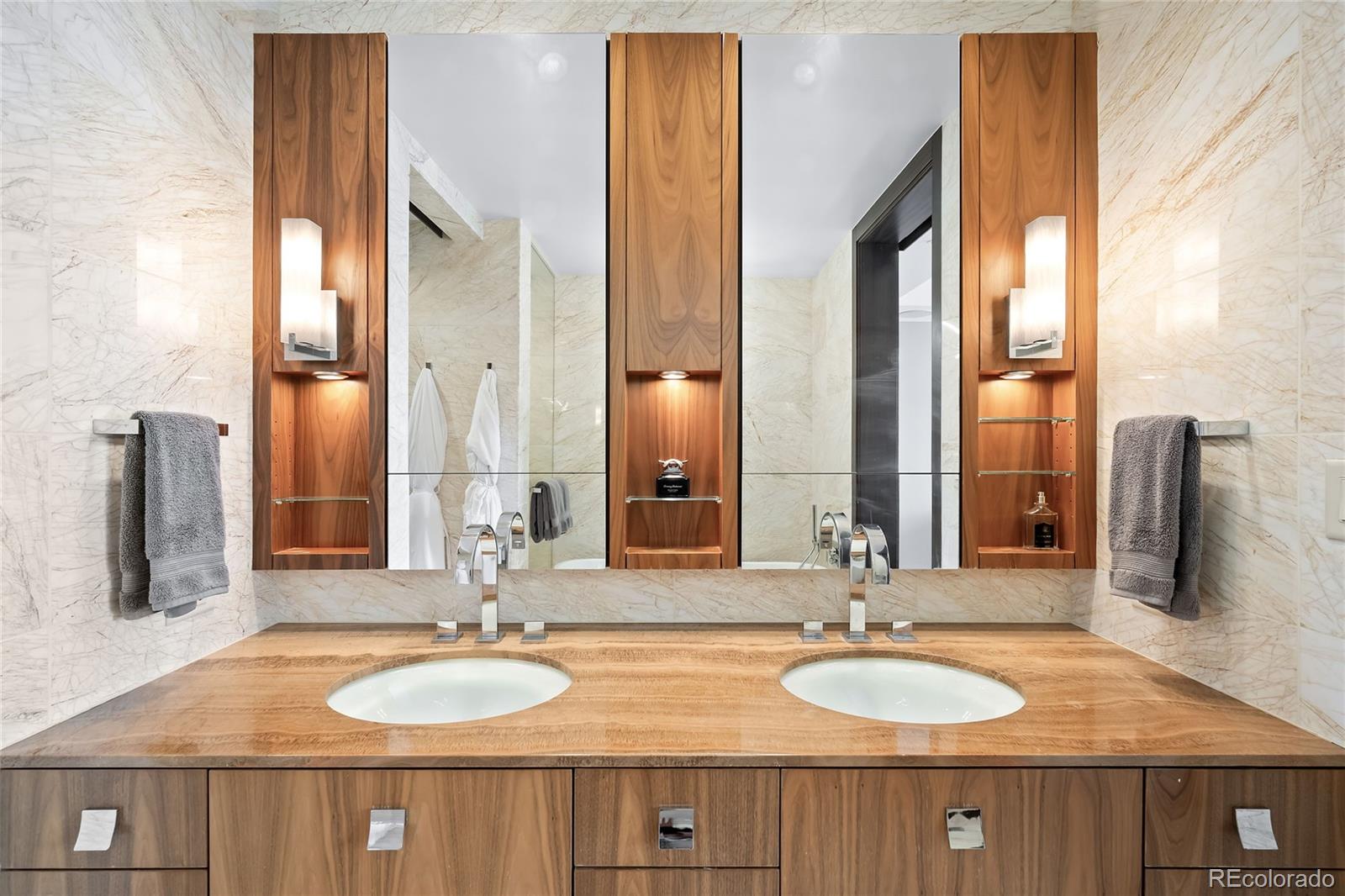 1133 14th Street Unit: 2100
