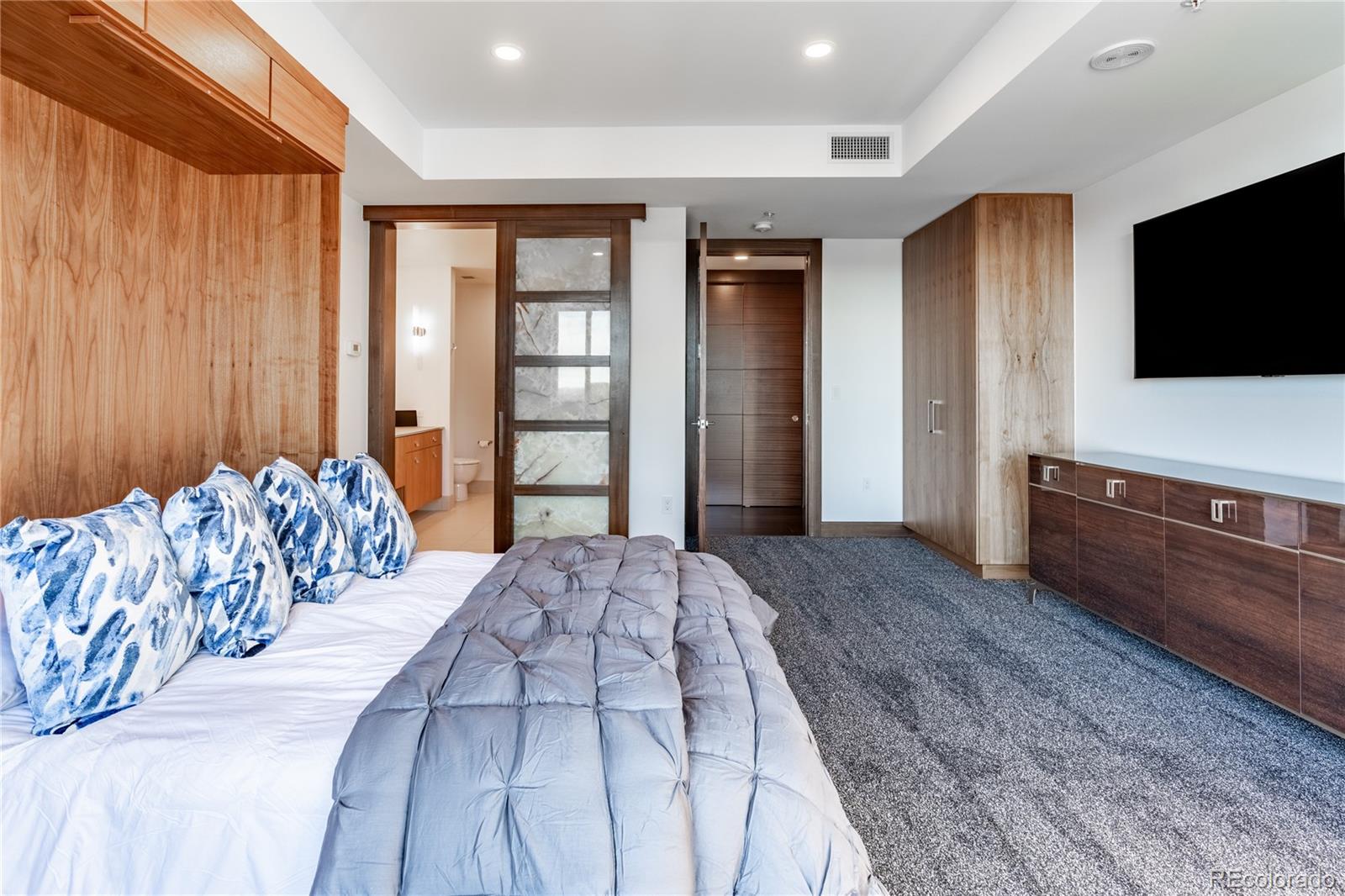 1133 14th Street Unit: 2620