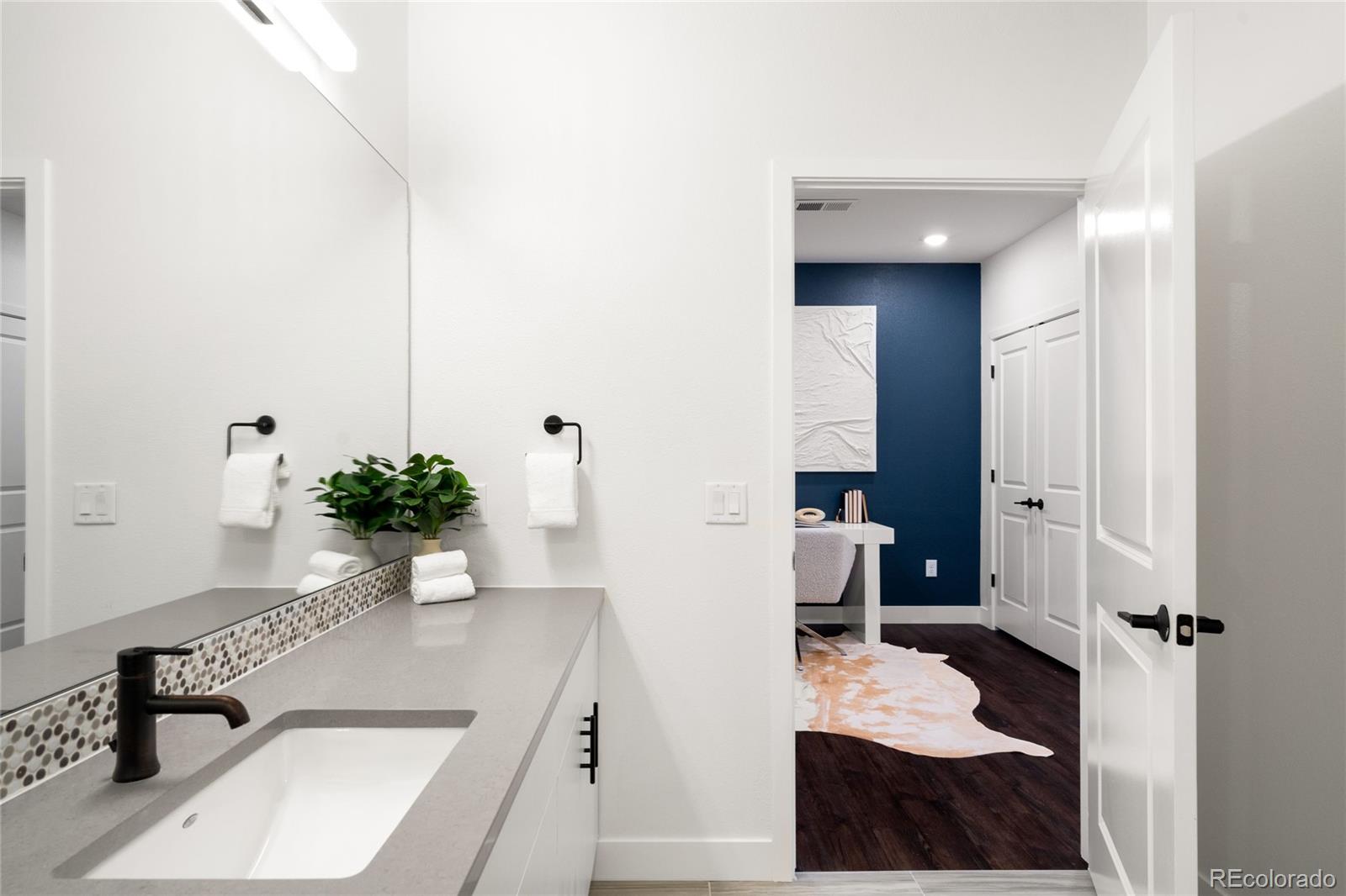 2729 W 28th Avenue Unit: 310
