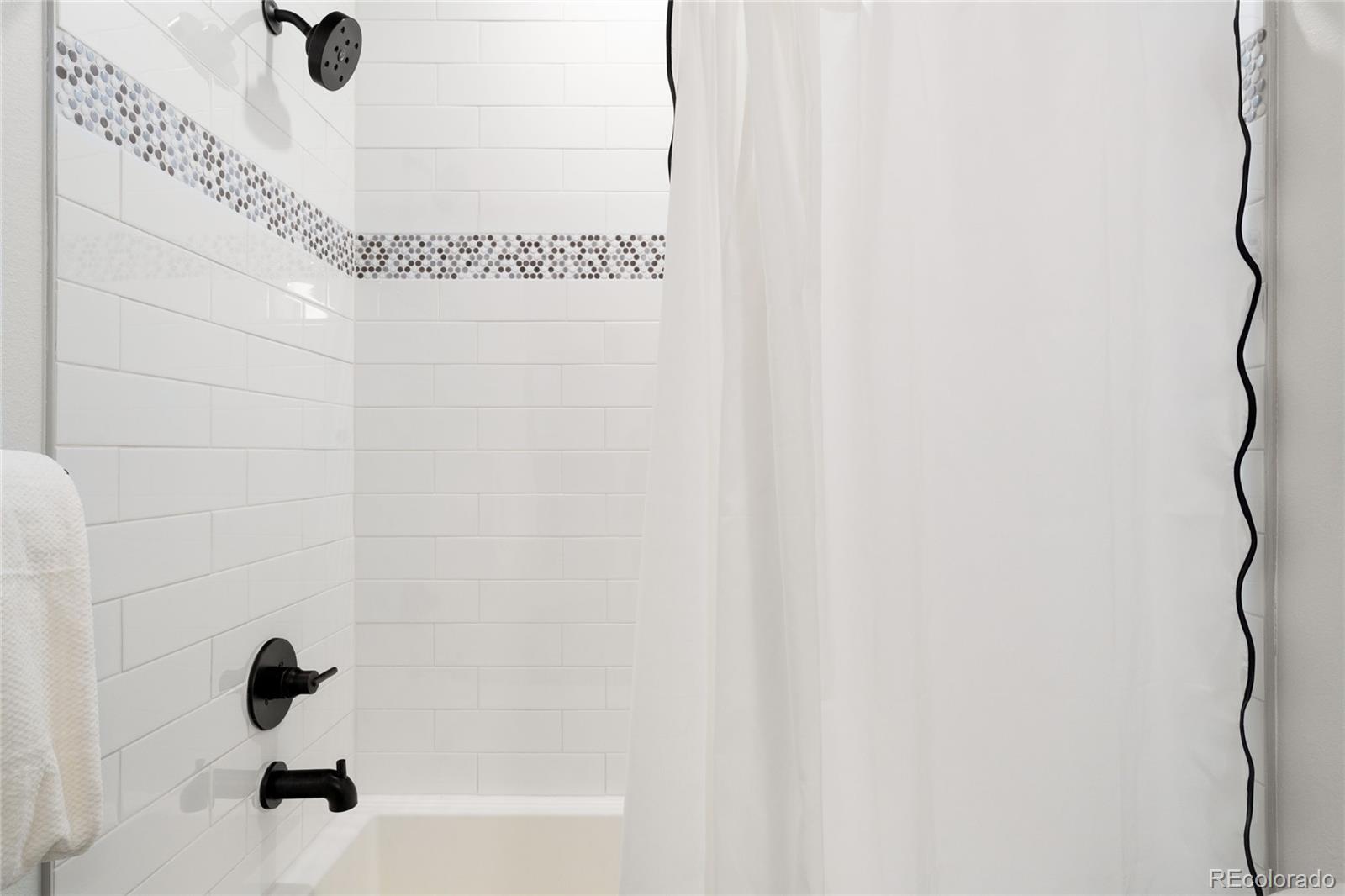 2729 W 28th Avenue Unit: 310